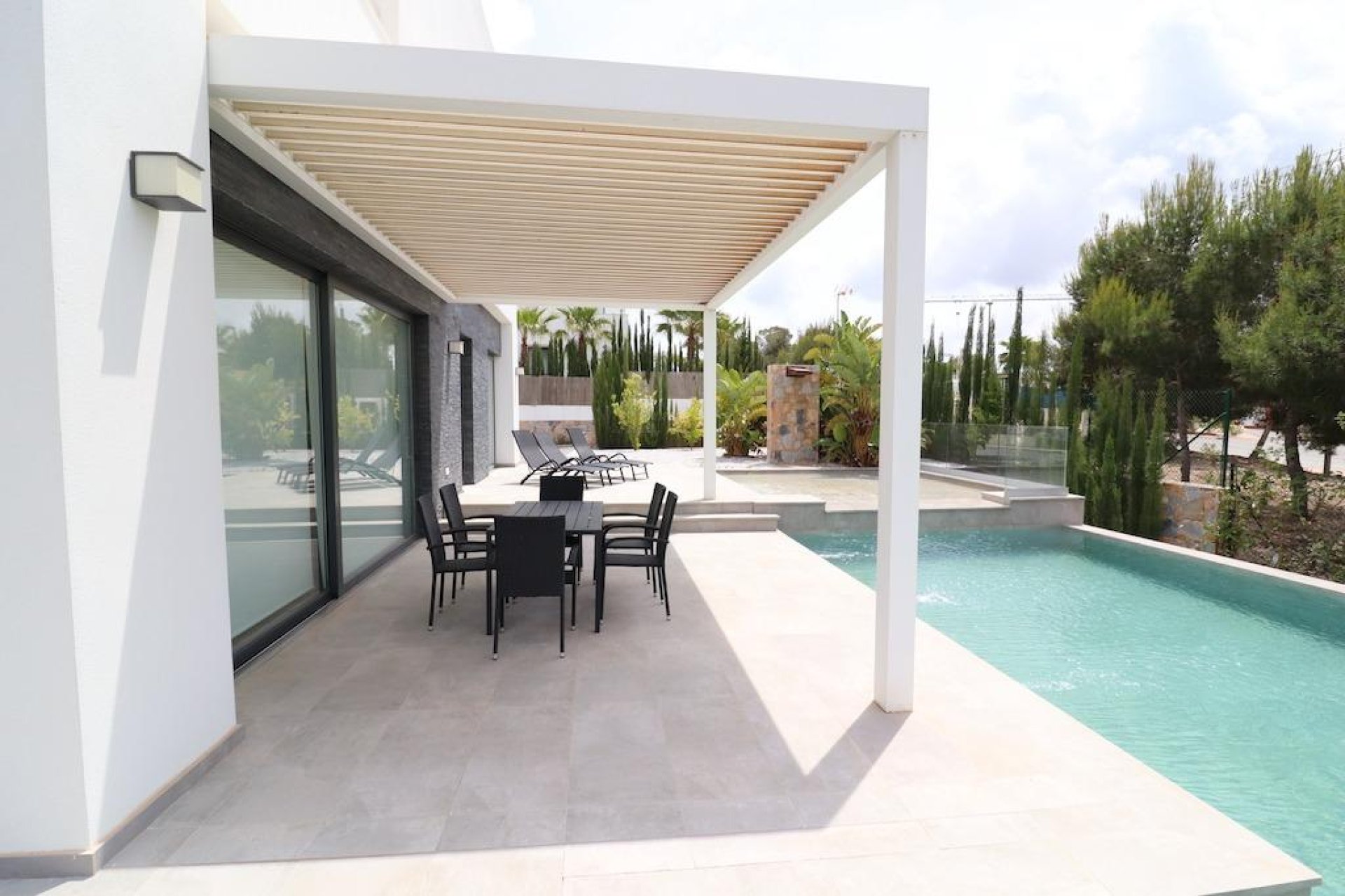 Resale - Villa - Orihuela Costa - Campoamor