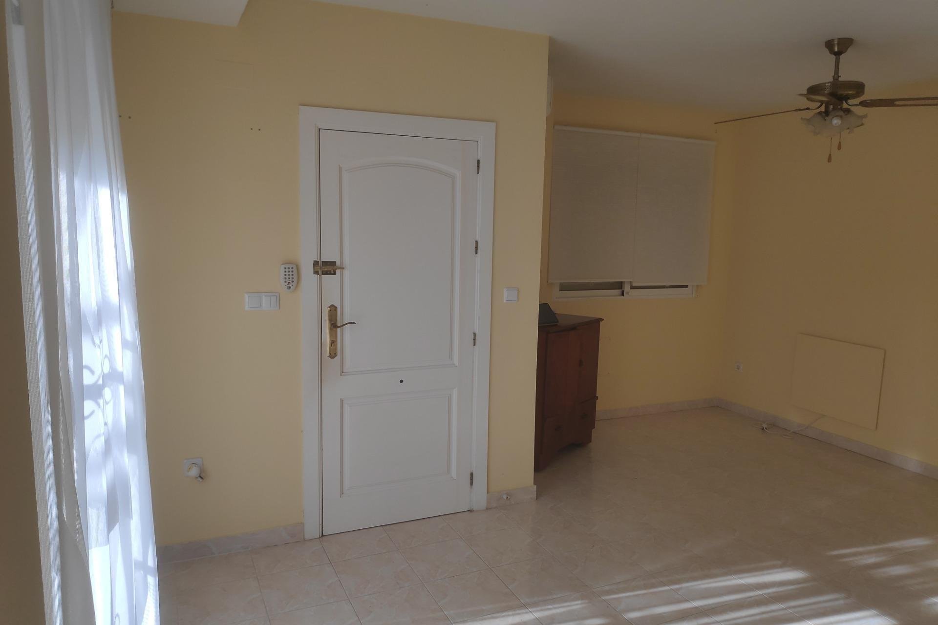 Resale - Villa - Orihuela Costa - La Florida