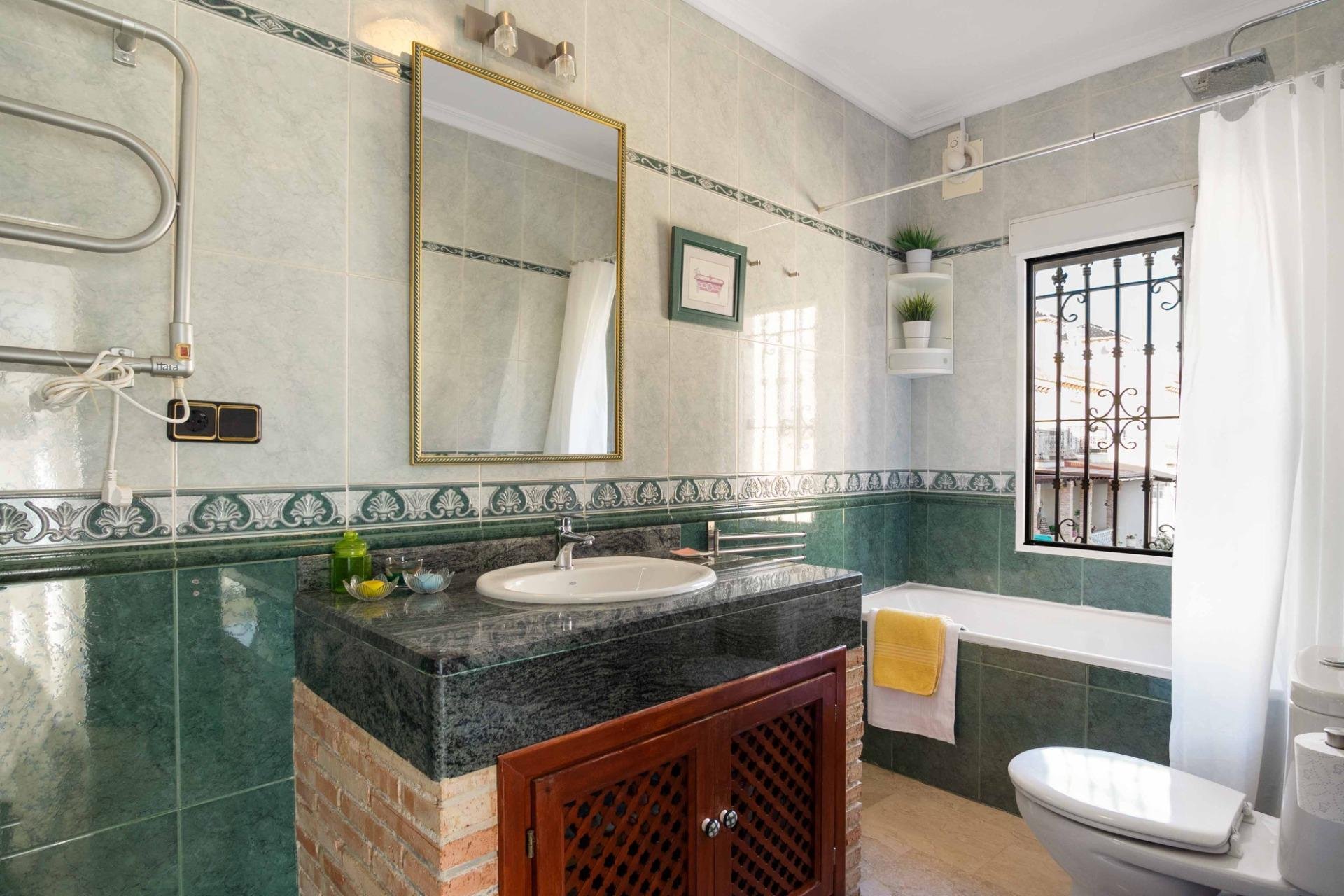 Resale - Villa * - Orihuela Costa * - La Florida *