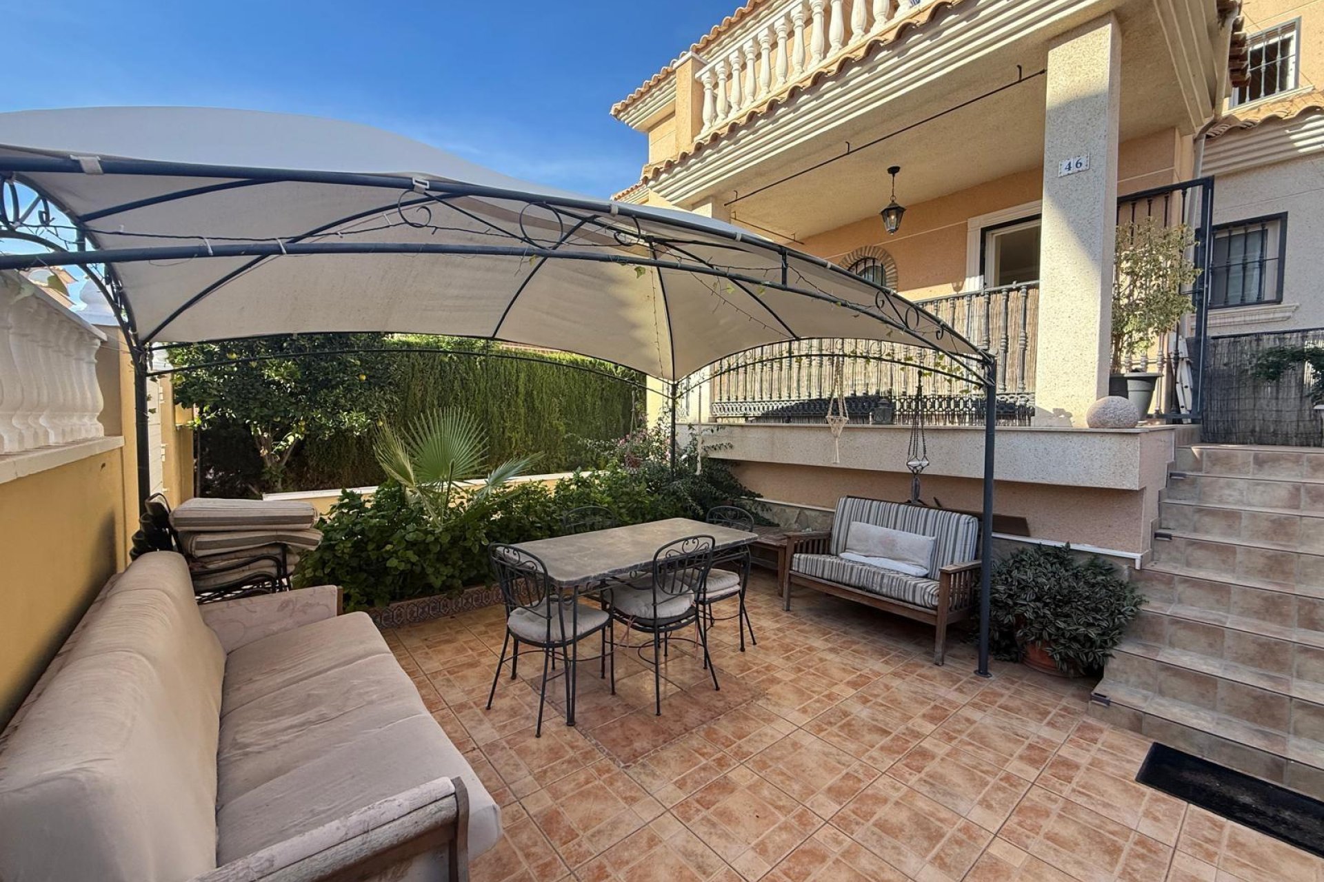 Resale - Villa * - Orihuela Costa * - La Florida *