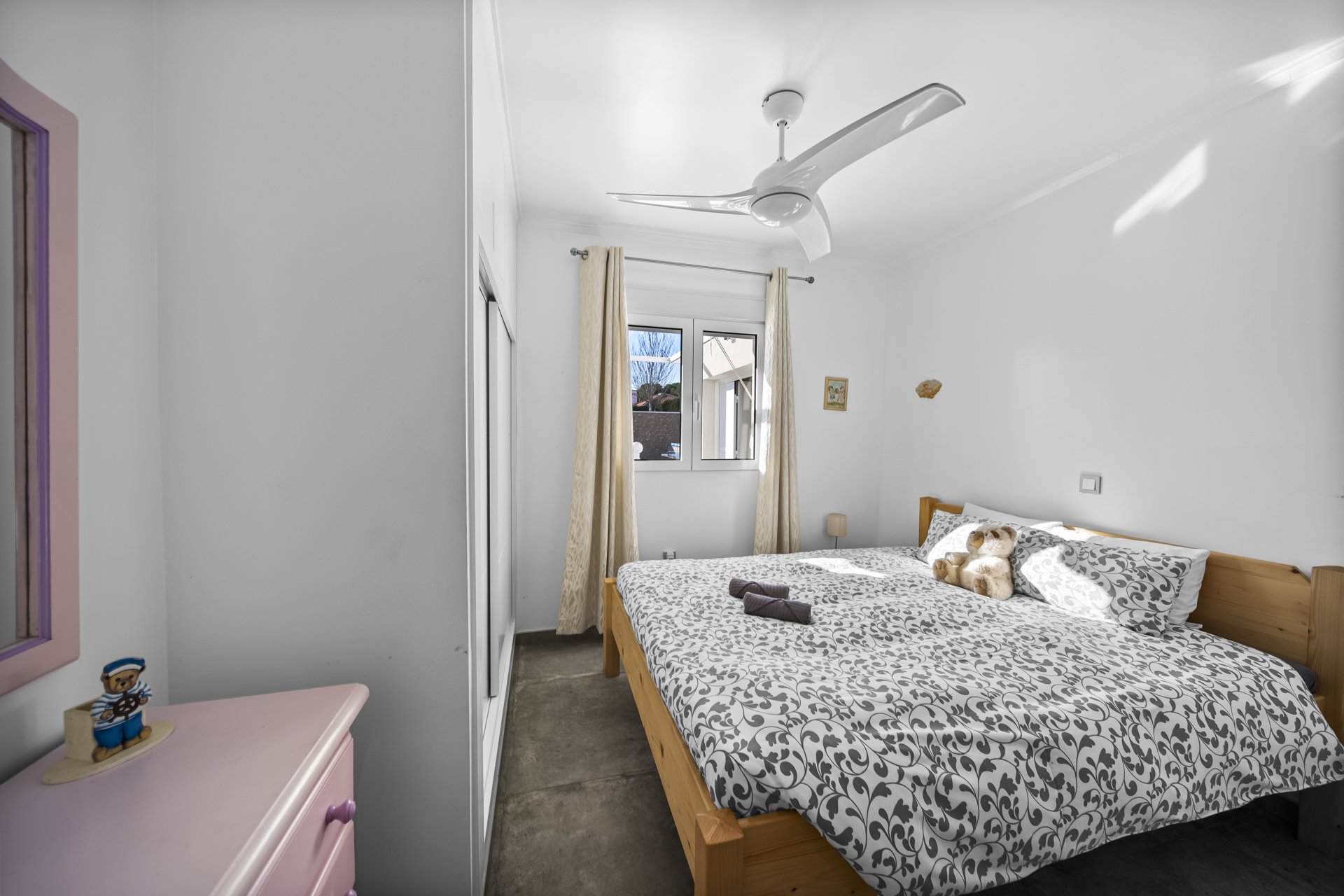 Resale - Villa * - Orihuela Costa * - La Zenia *