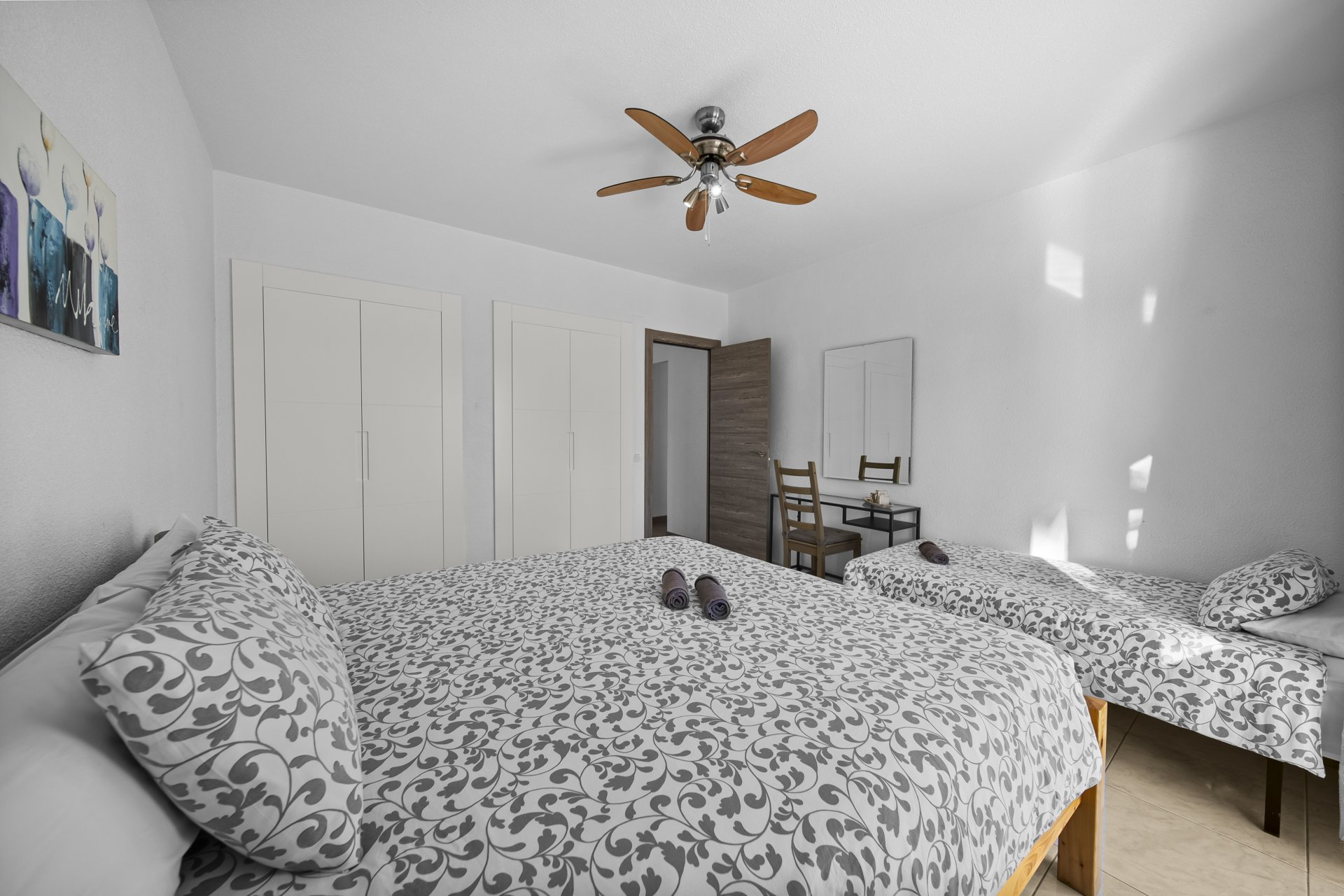 Resale - Villa * - Orihuela Costa * - La Zenia *