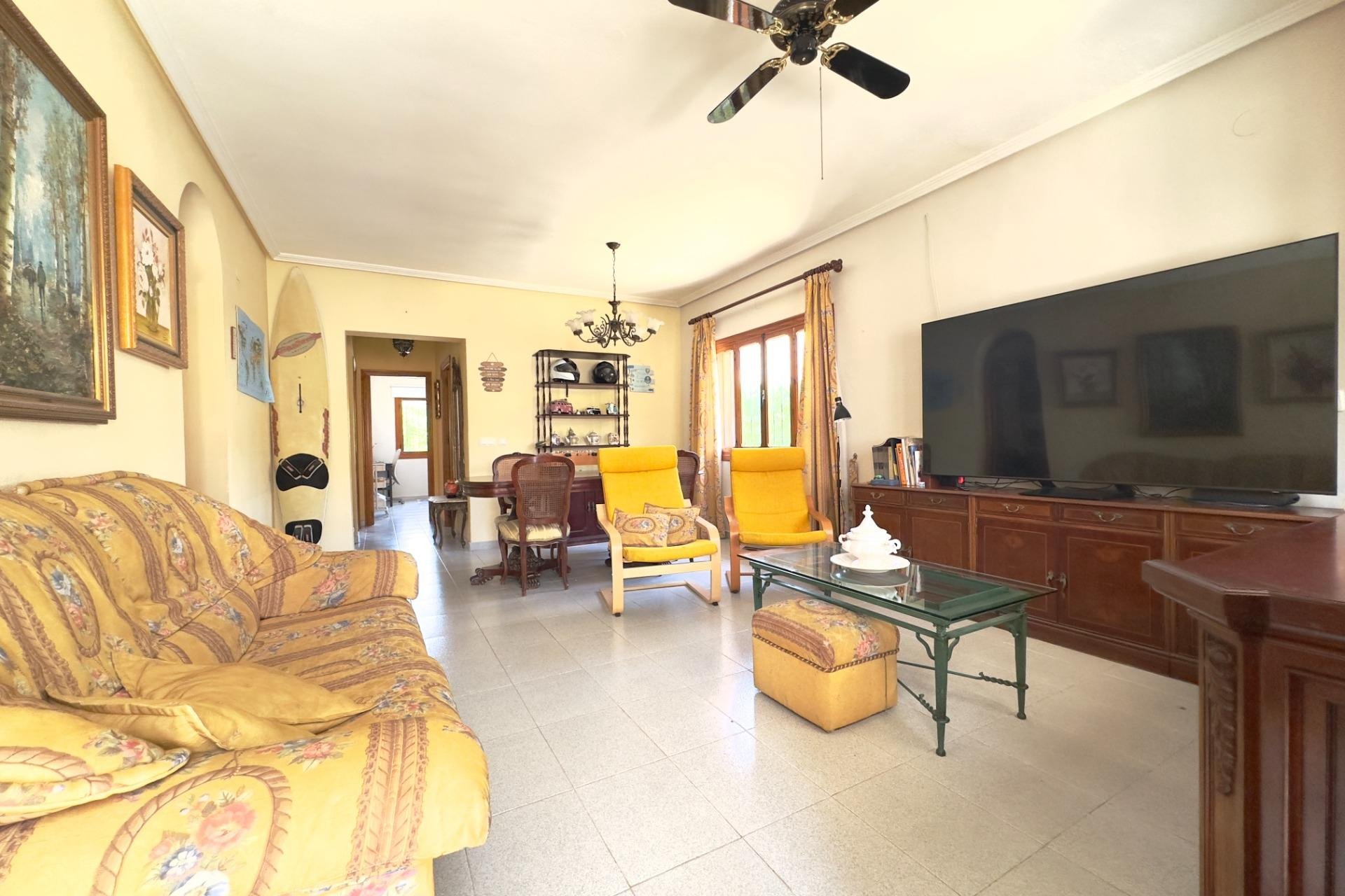 Resale - Villa * - Orihuela Costa * - La Zenia *