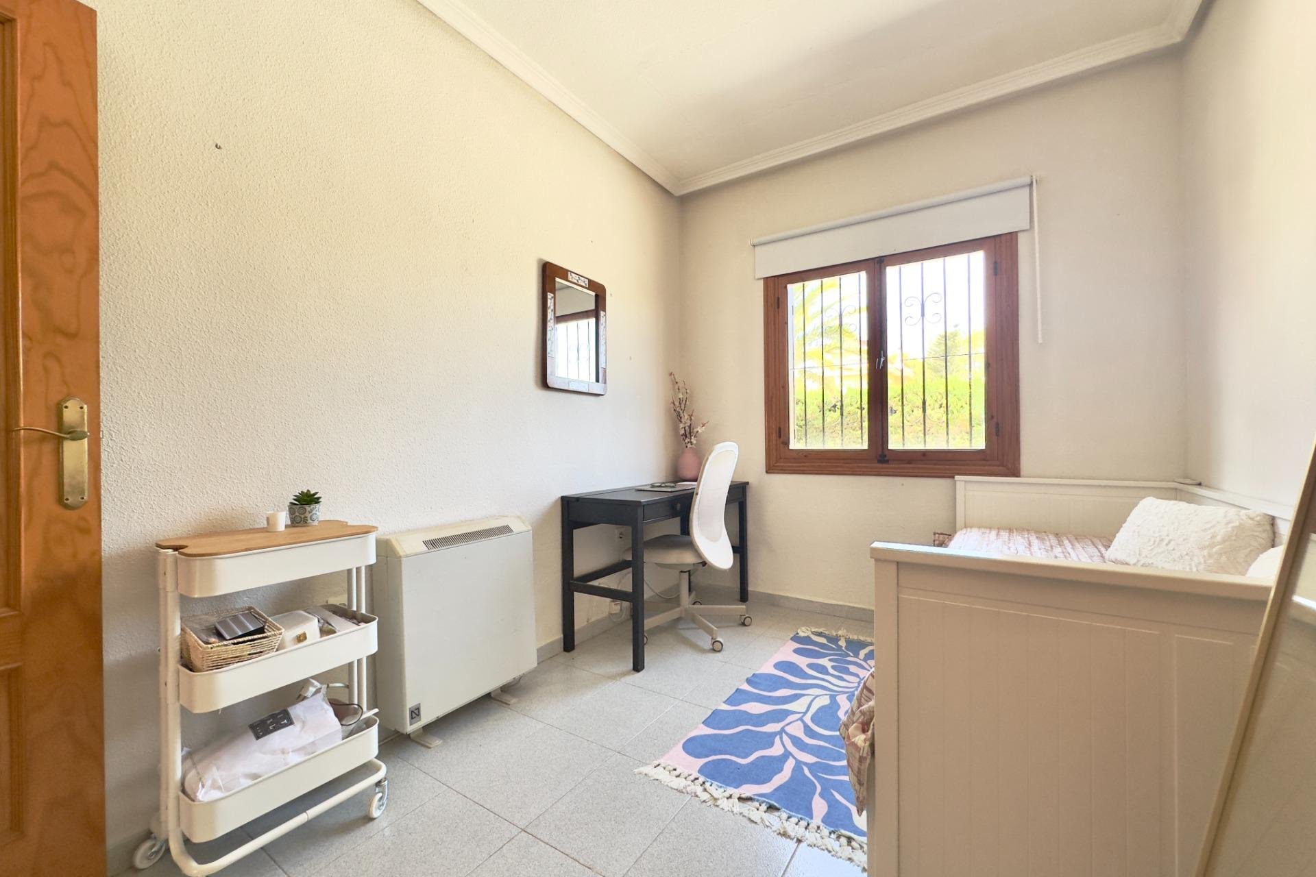 Resale - Villa * - Orihuela Costa * - La Zenia *