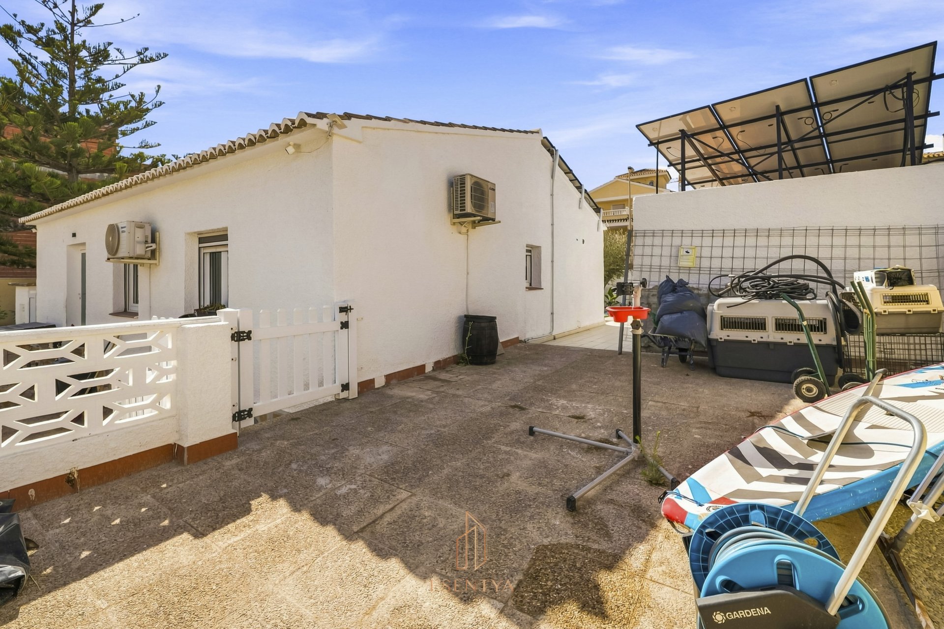 Resale - Villa * - Orihuela Costa * - La Zenia *