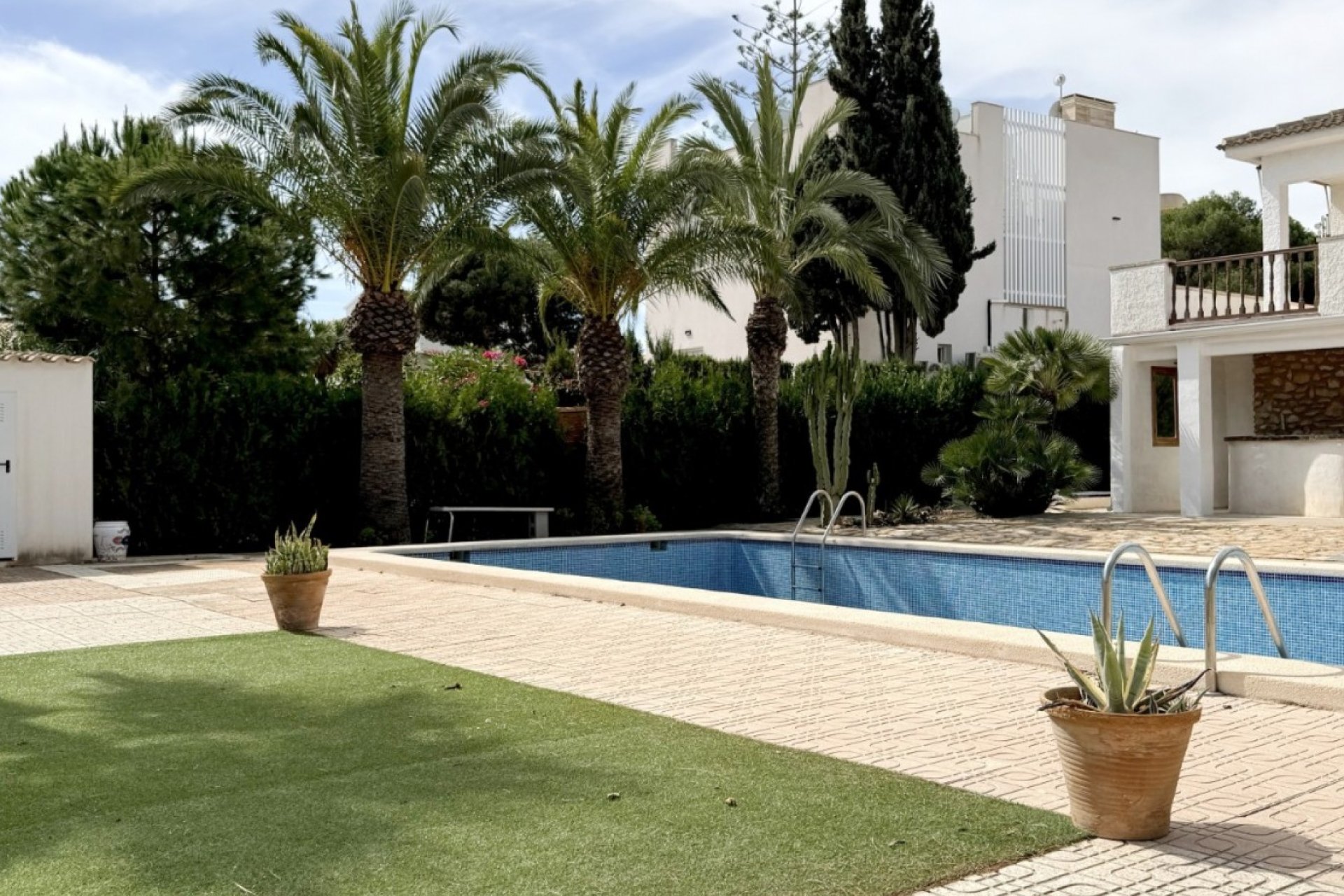 Resale - Villa - Orihuela Costa - La Zenia