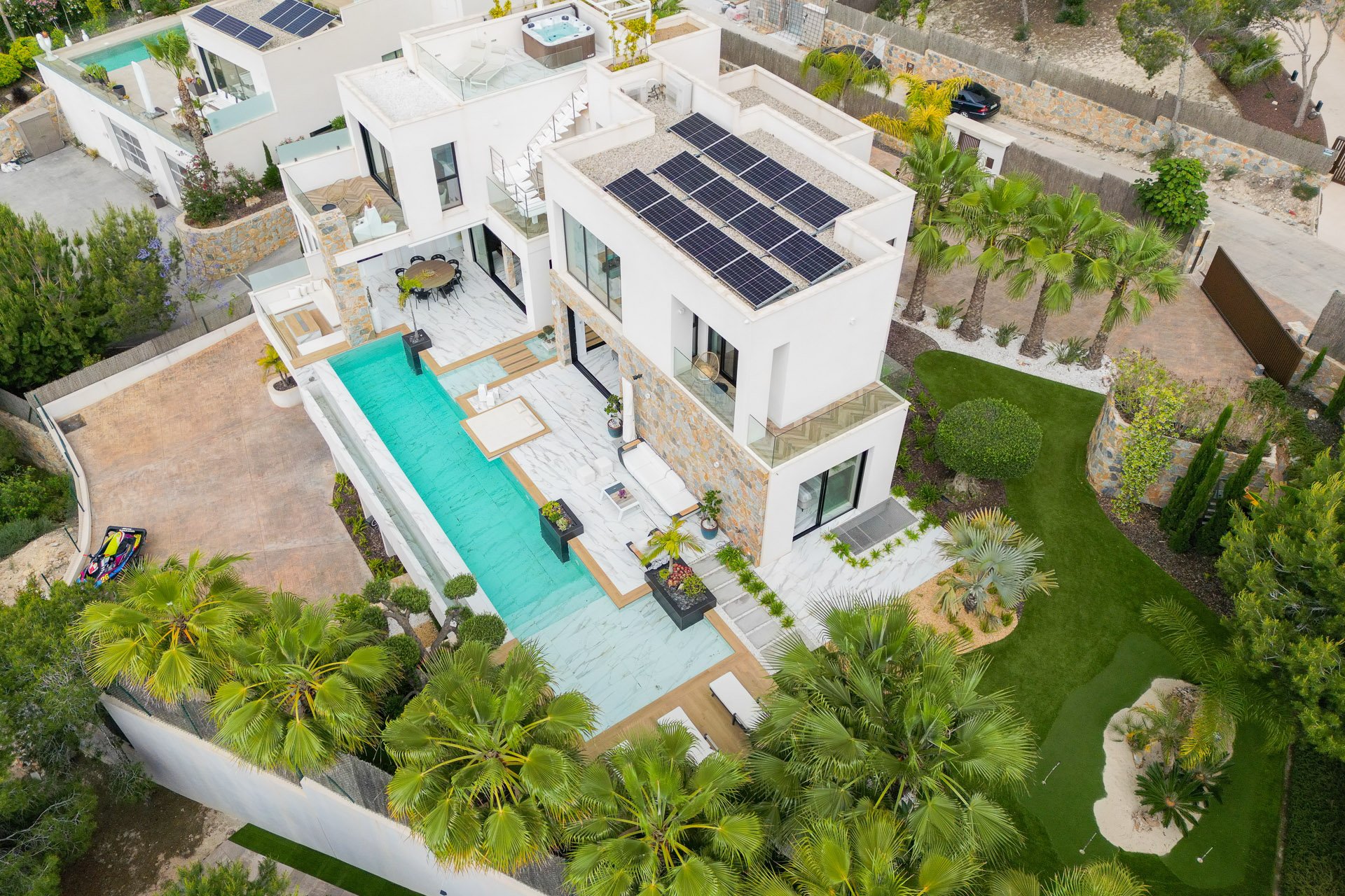 Resale - Villa * - Orihuela Costa - Las Colinas Golf Resort *