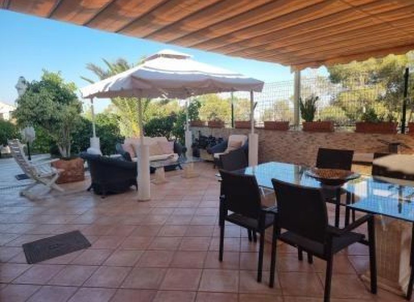 Resale - Villa - Orihuela Costa - Las Filipinas