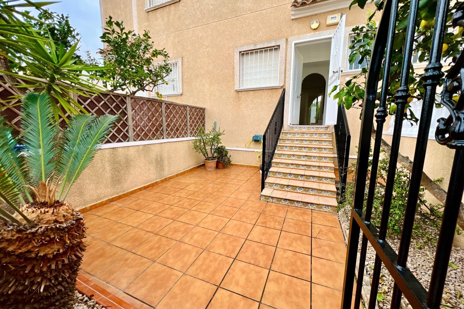 Resale - Villa - Orihuela Costa - Las Filipinas