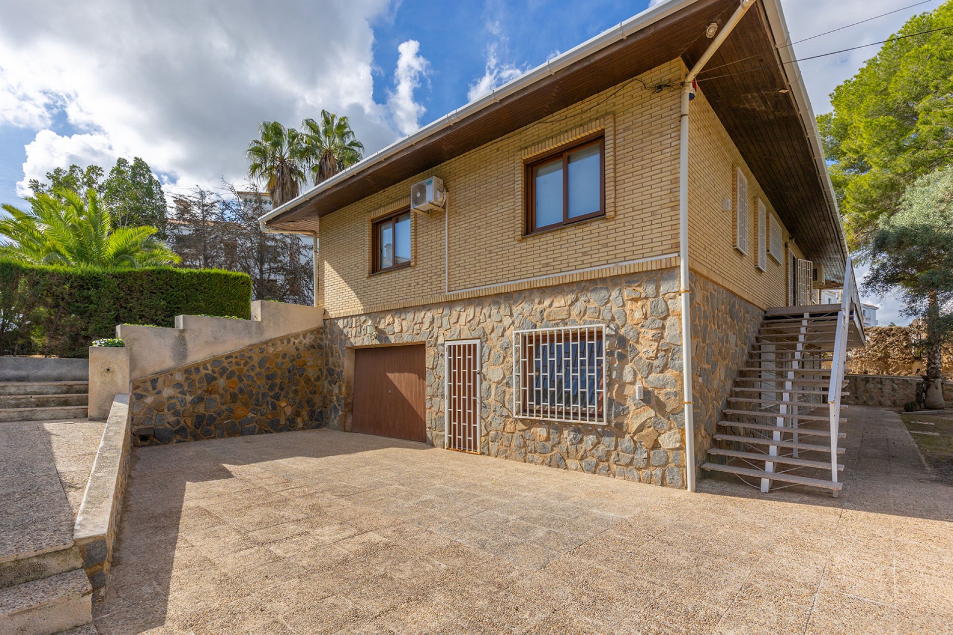 Resale - Villa * - Orihuela Costa - Las Filipinas