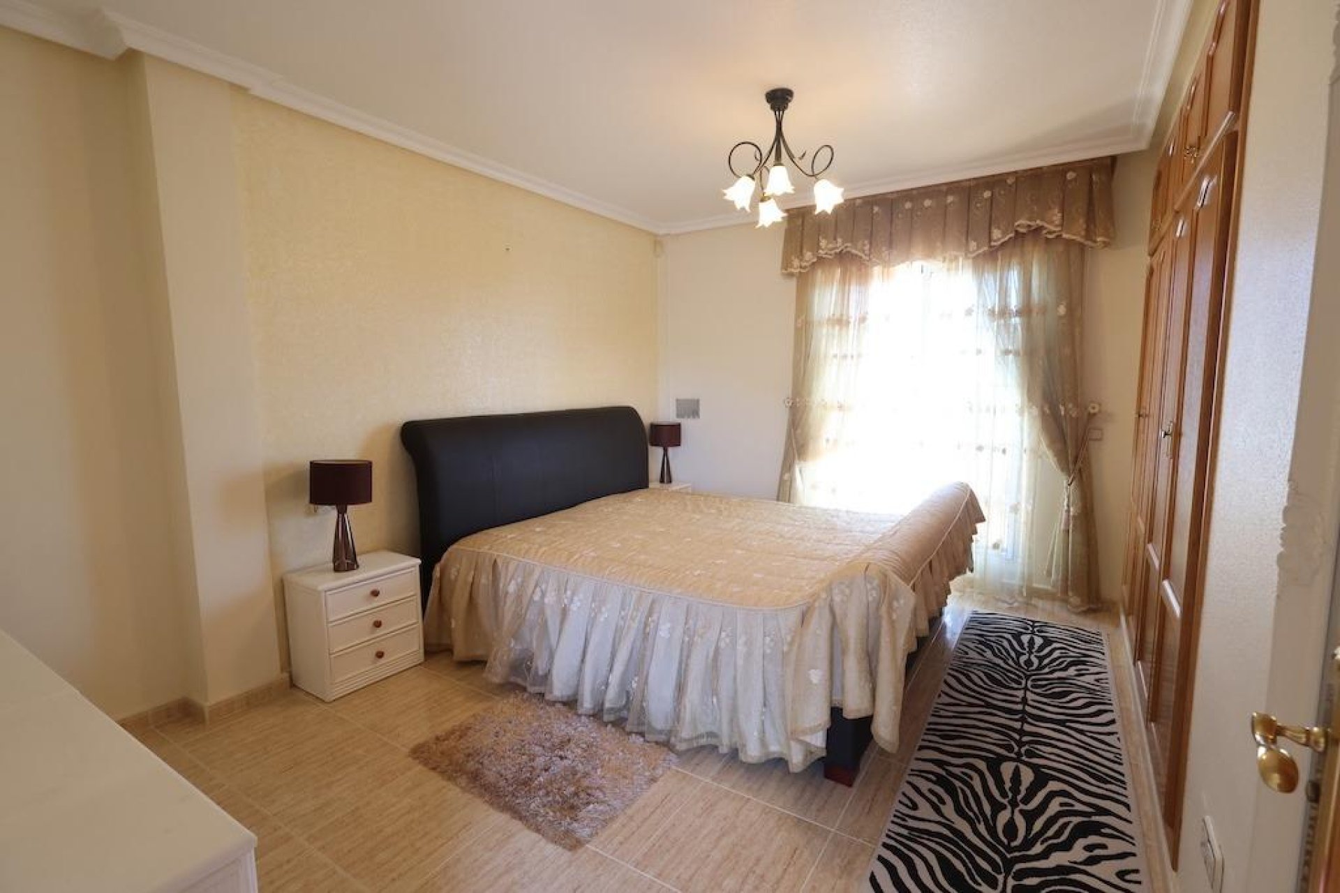 Resale - Villa * - Orihuela Costa * - Las Filipinas *