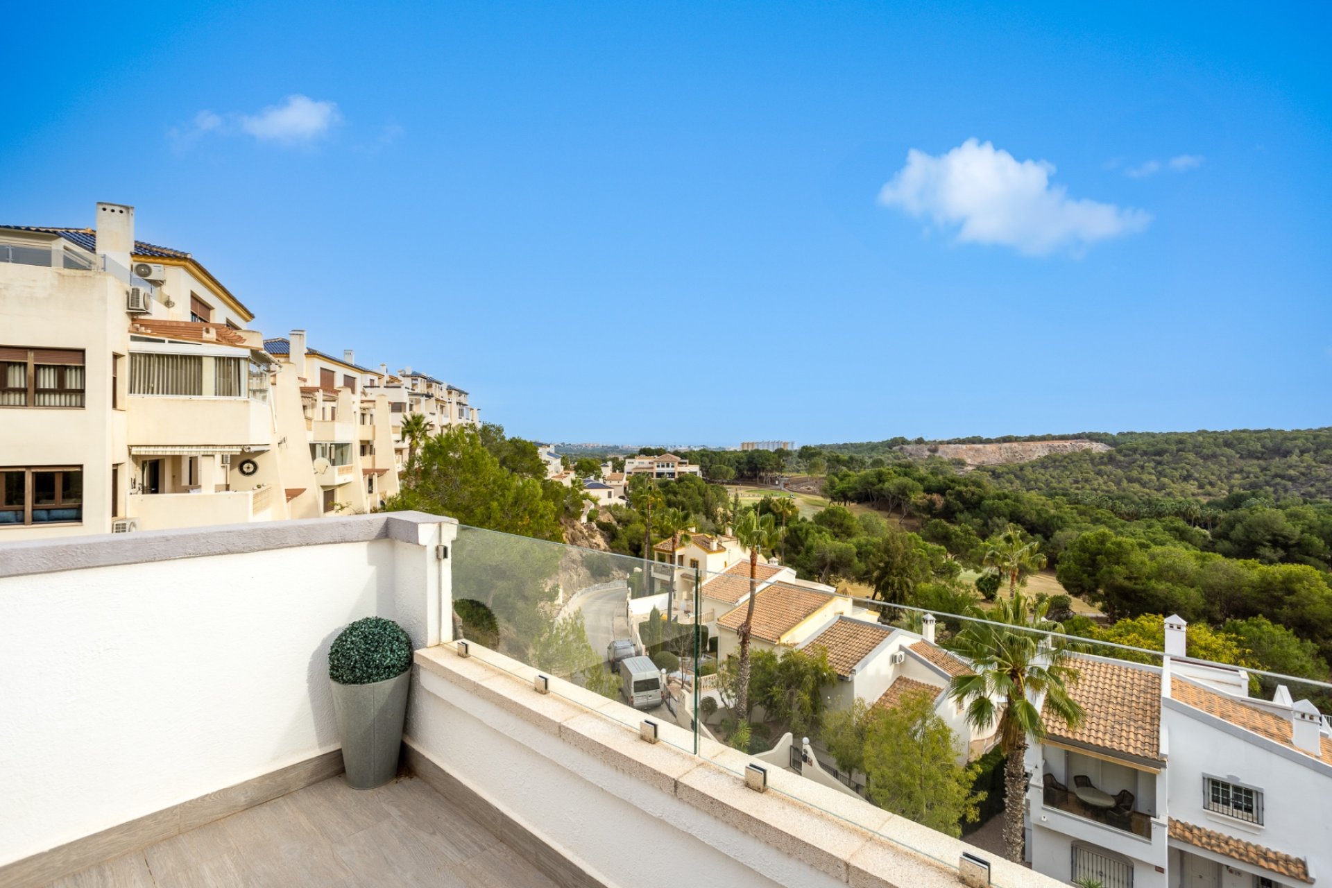 Resale - Villa - Orihuela Costa* - Las Ramblas Golf*