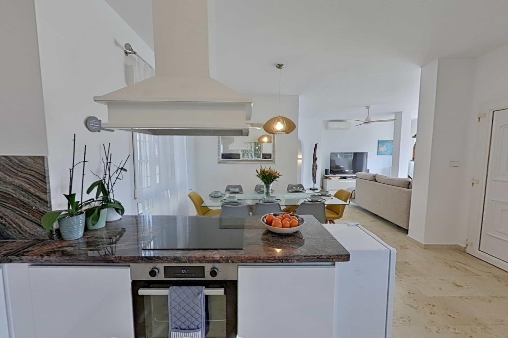 Resale - Villa * - Orihuela Costa * - Las Ramblas Golf *