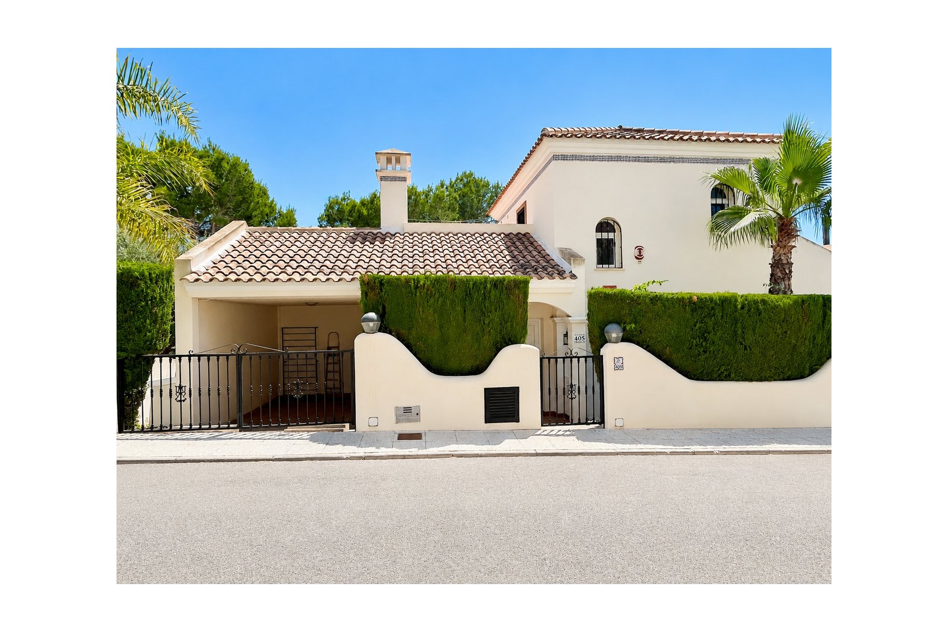 Resale - Villa * - Orihuela Costa * - Las Ramblas Golf *