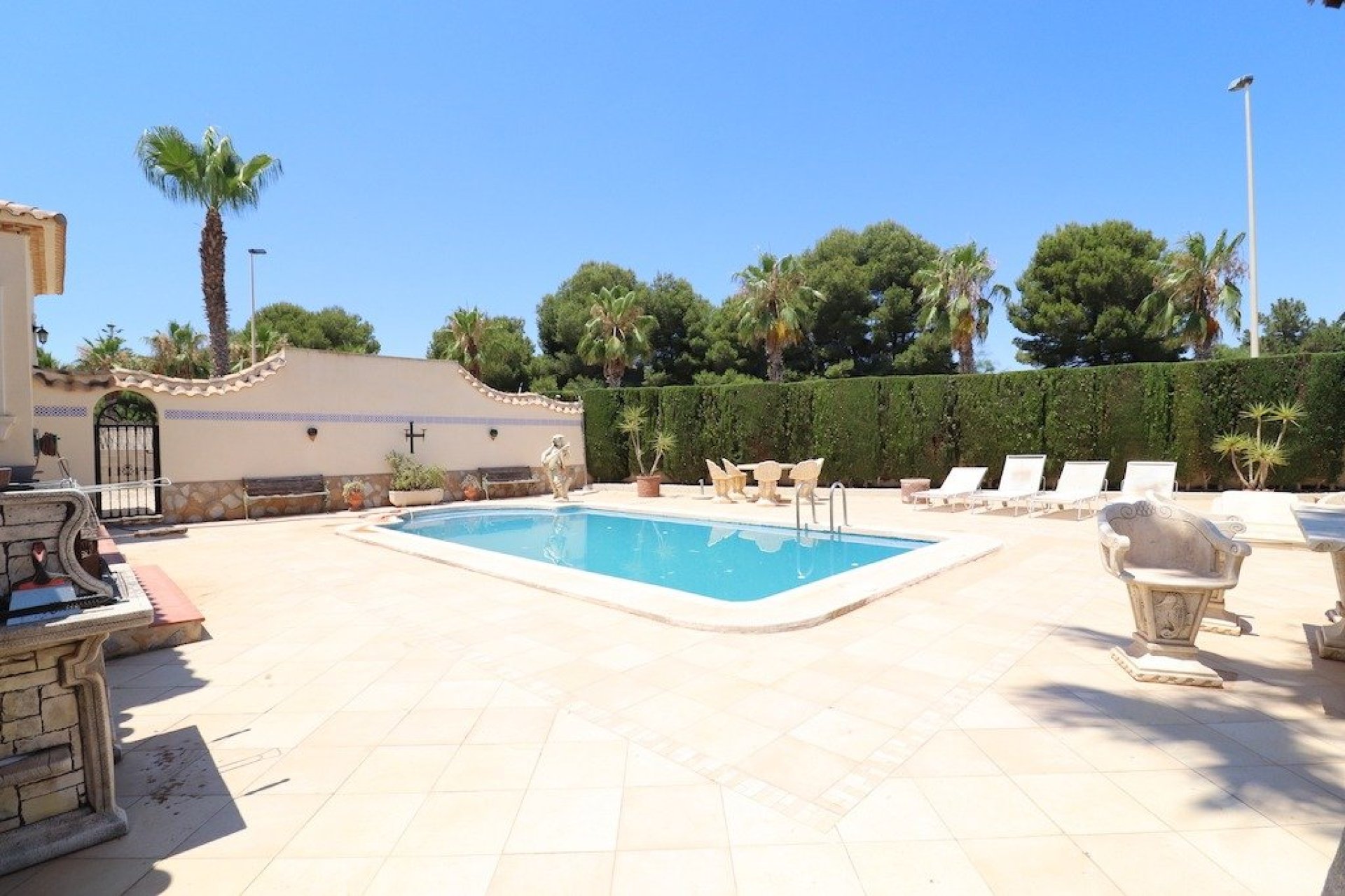 Resale - Villa - Orihuela Costa - Las Ramblas