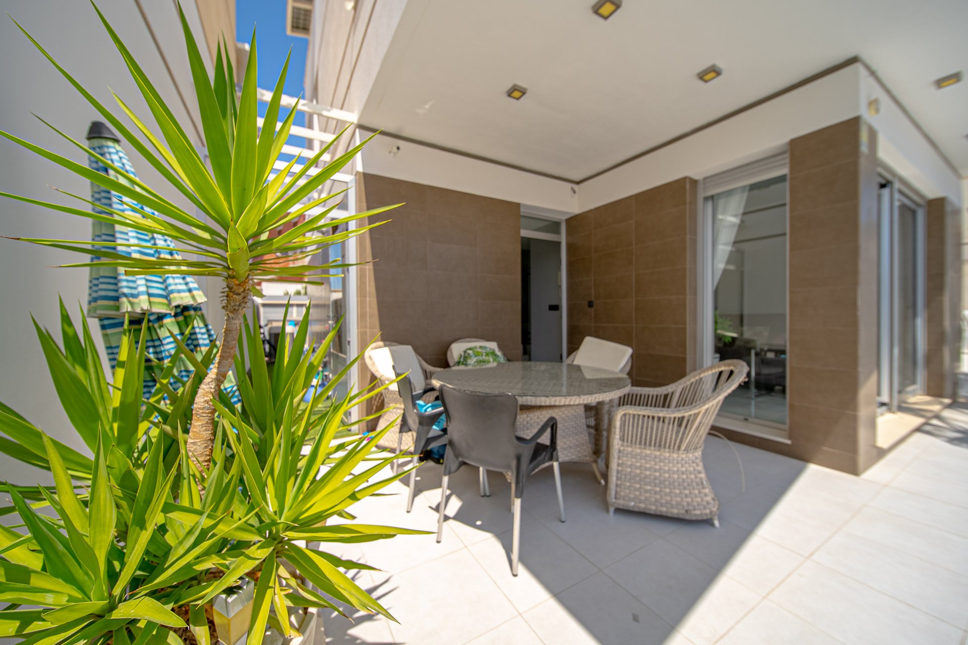 Resale - Villa * - Orihuela Costa - Lomas de Cabo Roig *