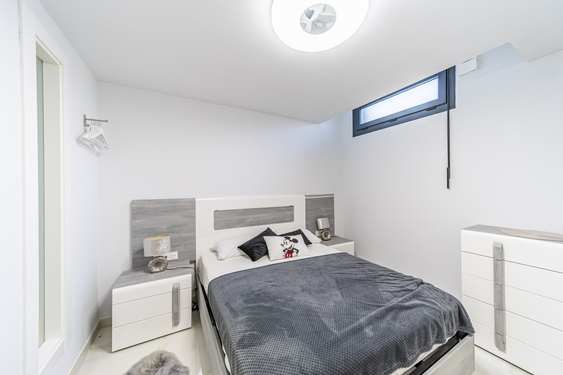 Resale - Villa * - Orihuela Costa - Lomas de Cabo Roig *