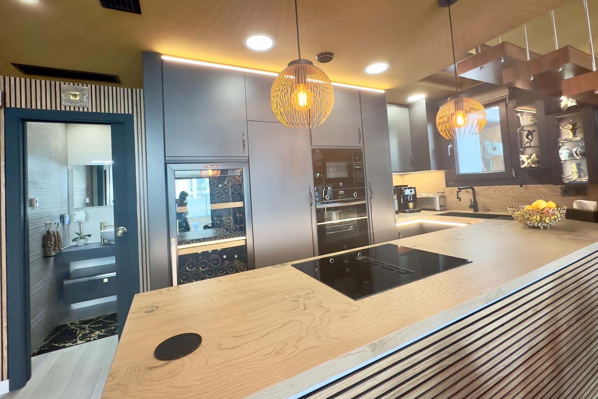 Resale - Villa * - Orihuela Costa * - Lomas de Cabo Roig *