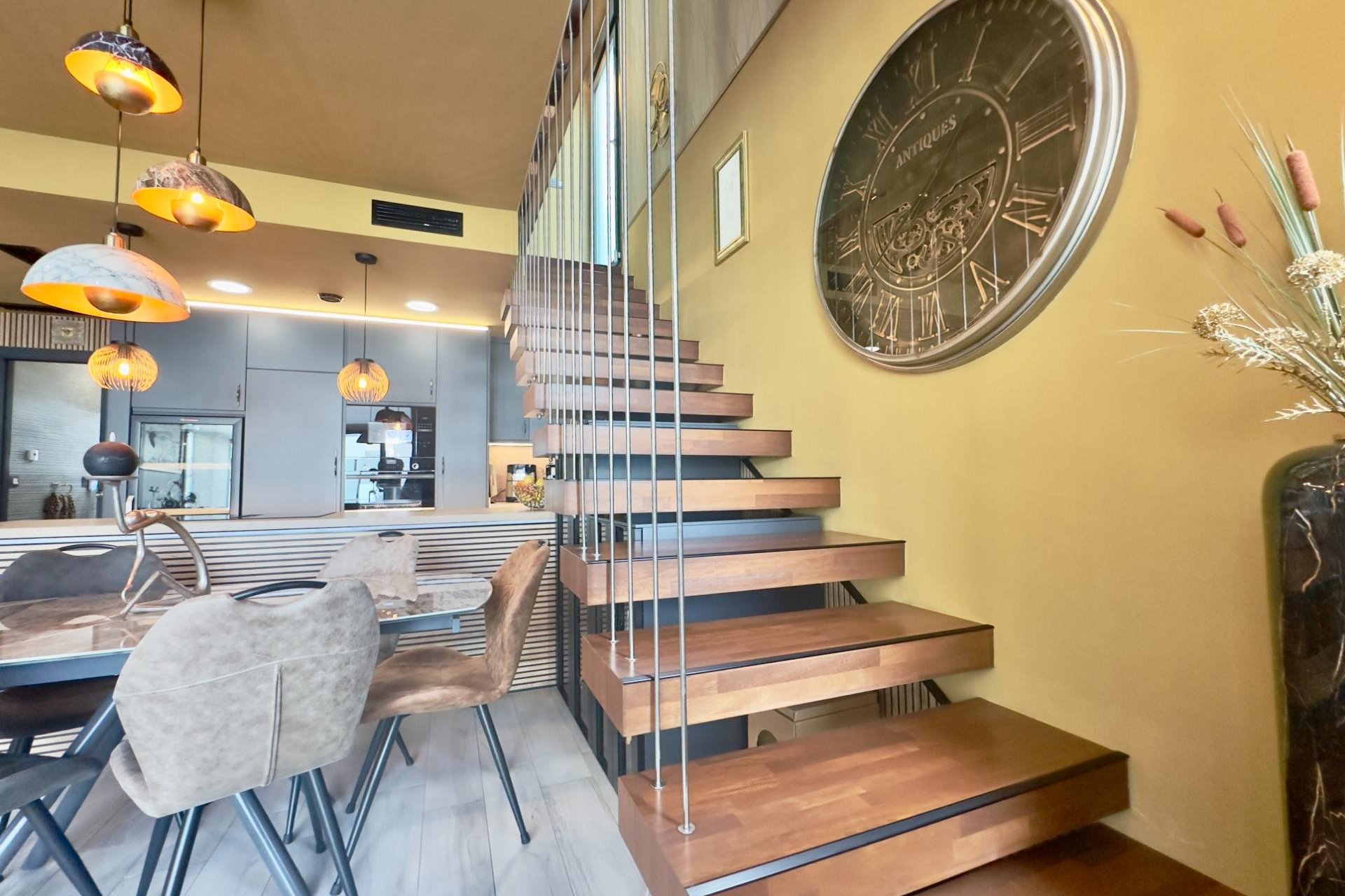 Resale - Villa * - Orihuela Costa * - Lomas de Cabo Roig *