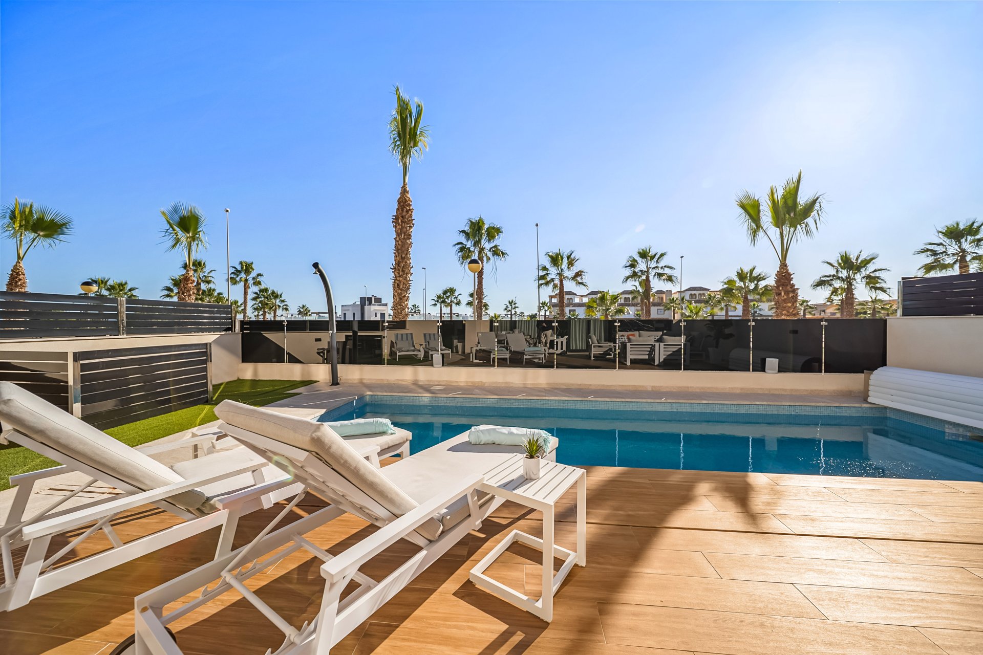 Resale - Villa * - Orihuela Costa * - Lomas de Cabo Roig *