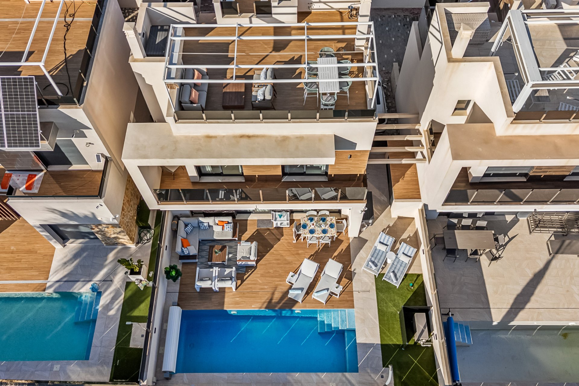 Resale - Villa * - Orihuela Costa * - Lomas de Cabo Roig *