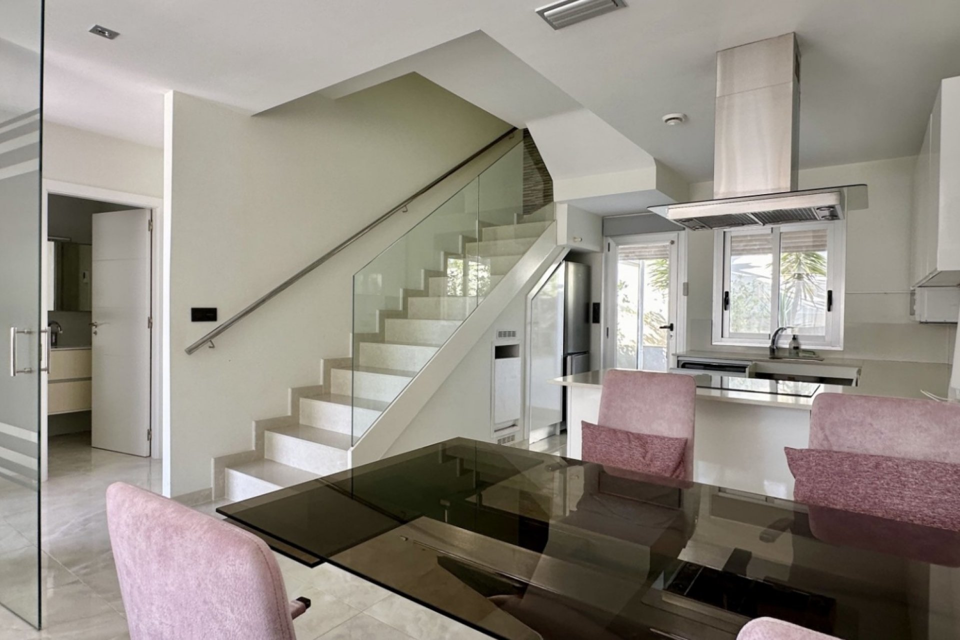 Resale - Villa * - Orihuela Costa * - Lomas de Cabo Roig *