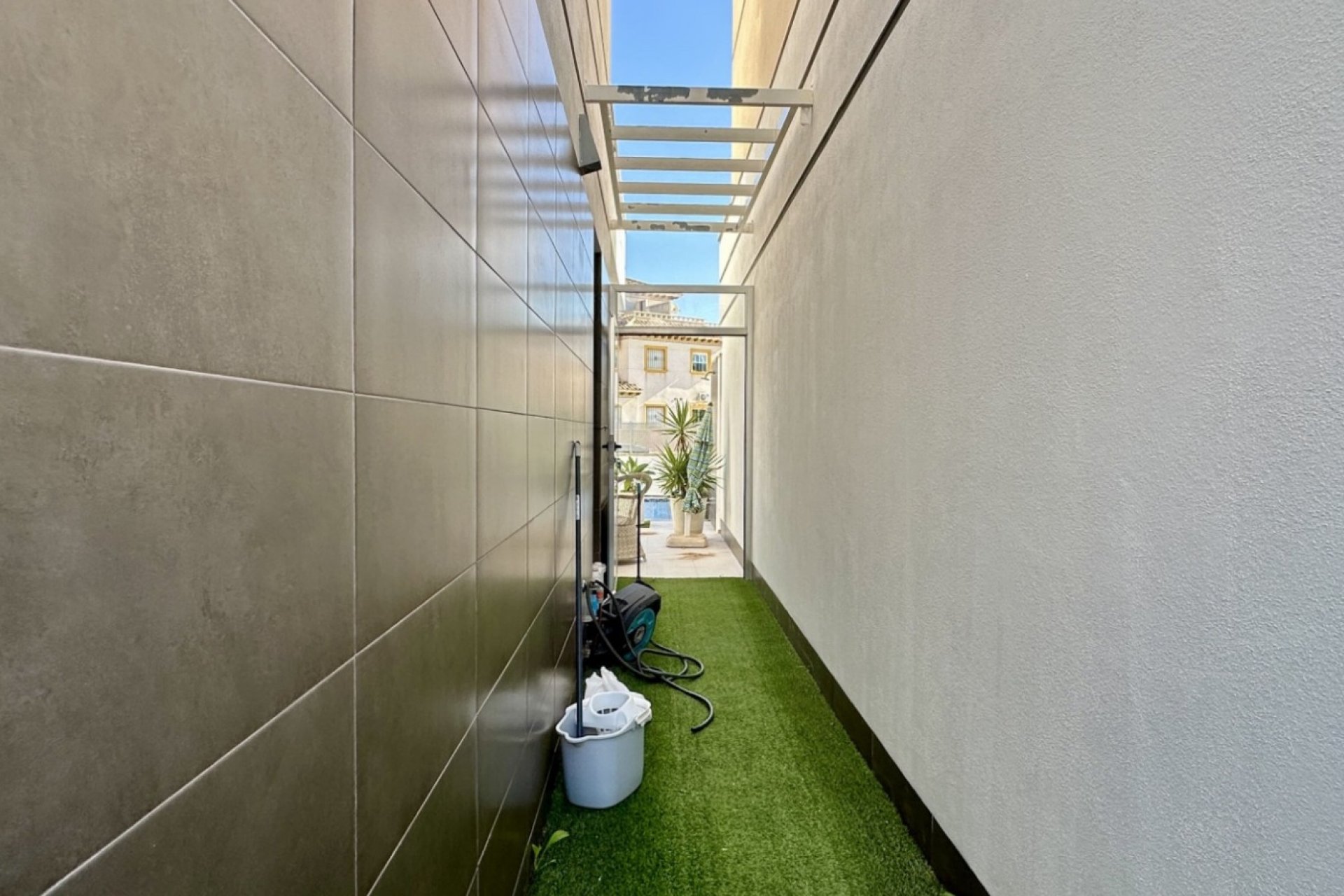 Resale - Villa * - Orihuela Costa * - Lomas de Cabo Roig *