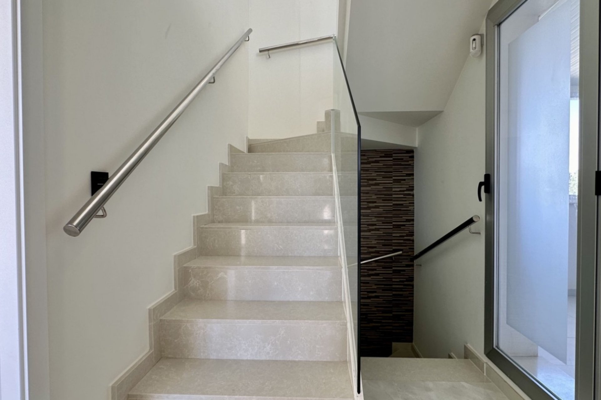 Resale - Villa * - Orihuela Costa * - Lomas de Cabo Roig *