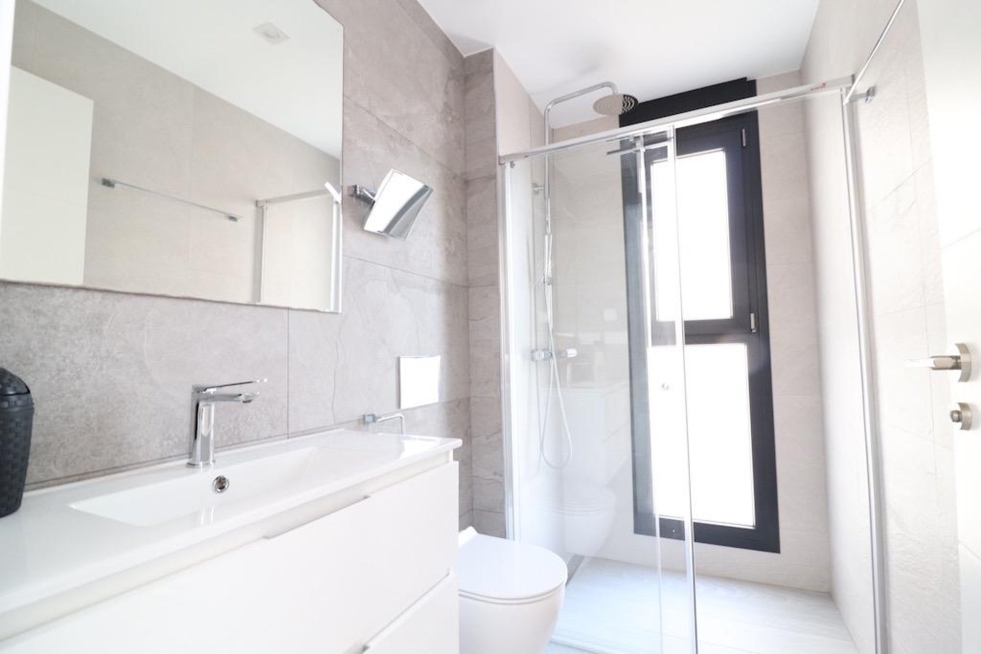 Resale - Villa * - Orihuela Costa * - Lomas de Cabo Roig *