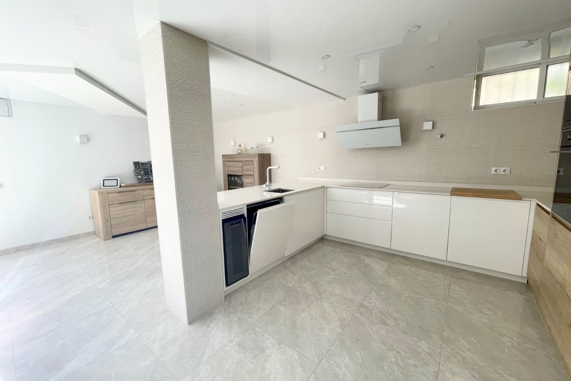 Resale - Villa * - Orihuela Costa * - Los Altos *