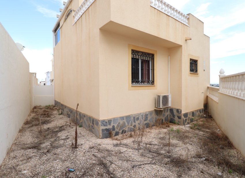 Resale - Villa - Orihuela Costa - Los Balcones