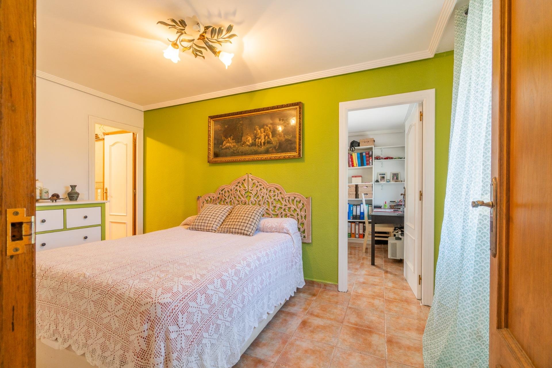 Resale - Villa * - Orihuela Costa * - Los Balcones *