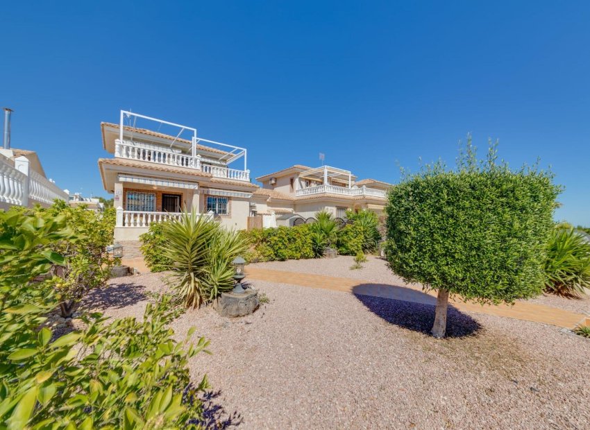 Resale - Villa - Orihuela Costa - Los Dolses