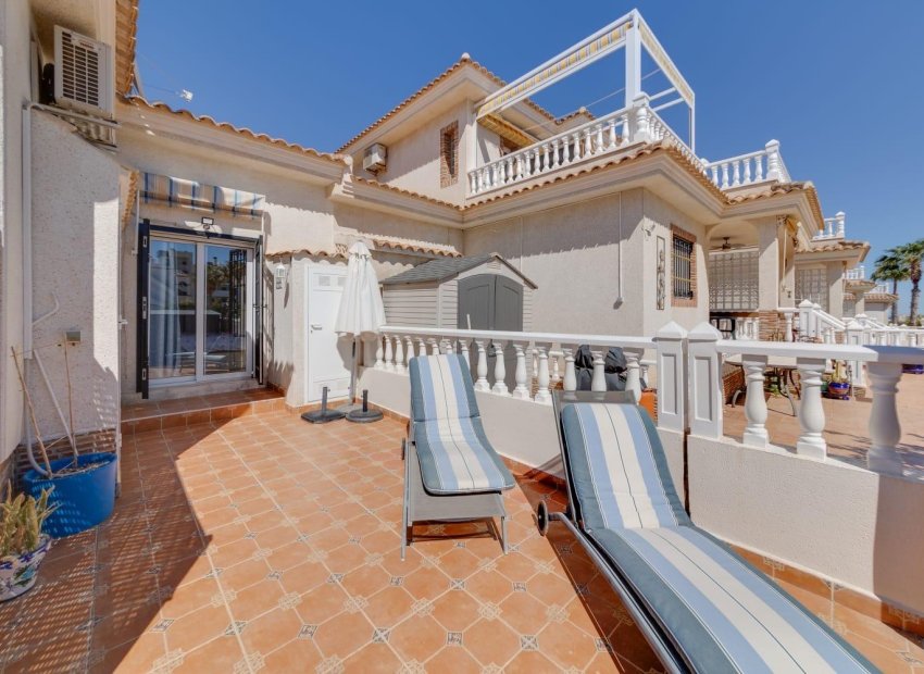 Resale - Villa - Orihuela Costa - Los Dolses