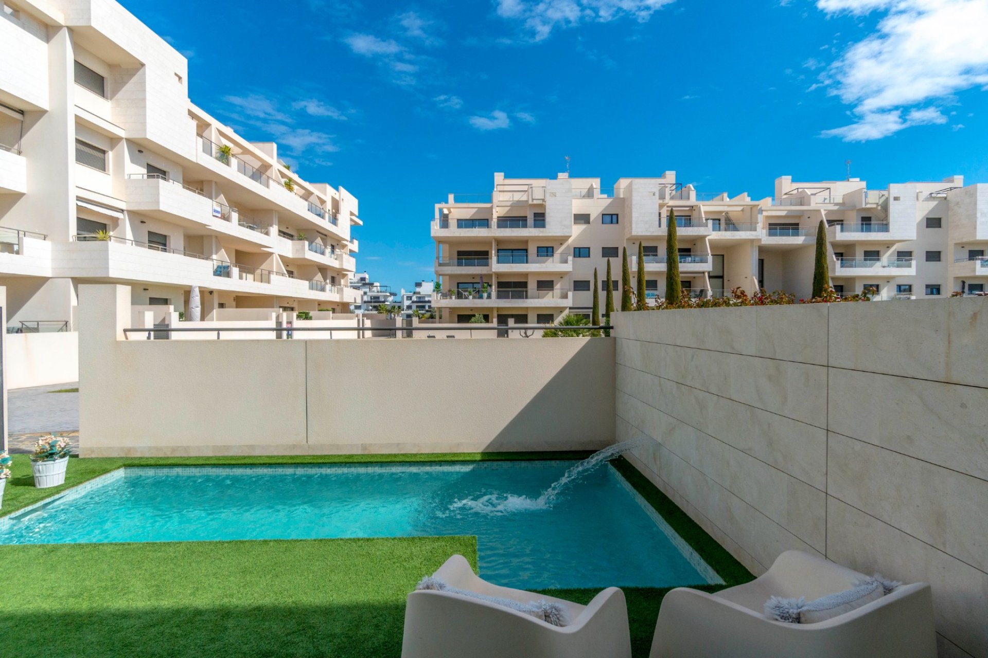 Resale - Villa - Orihuela Costa - Los Dolses