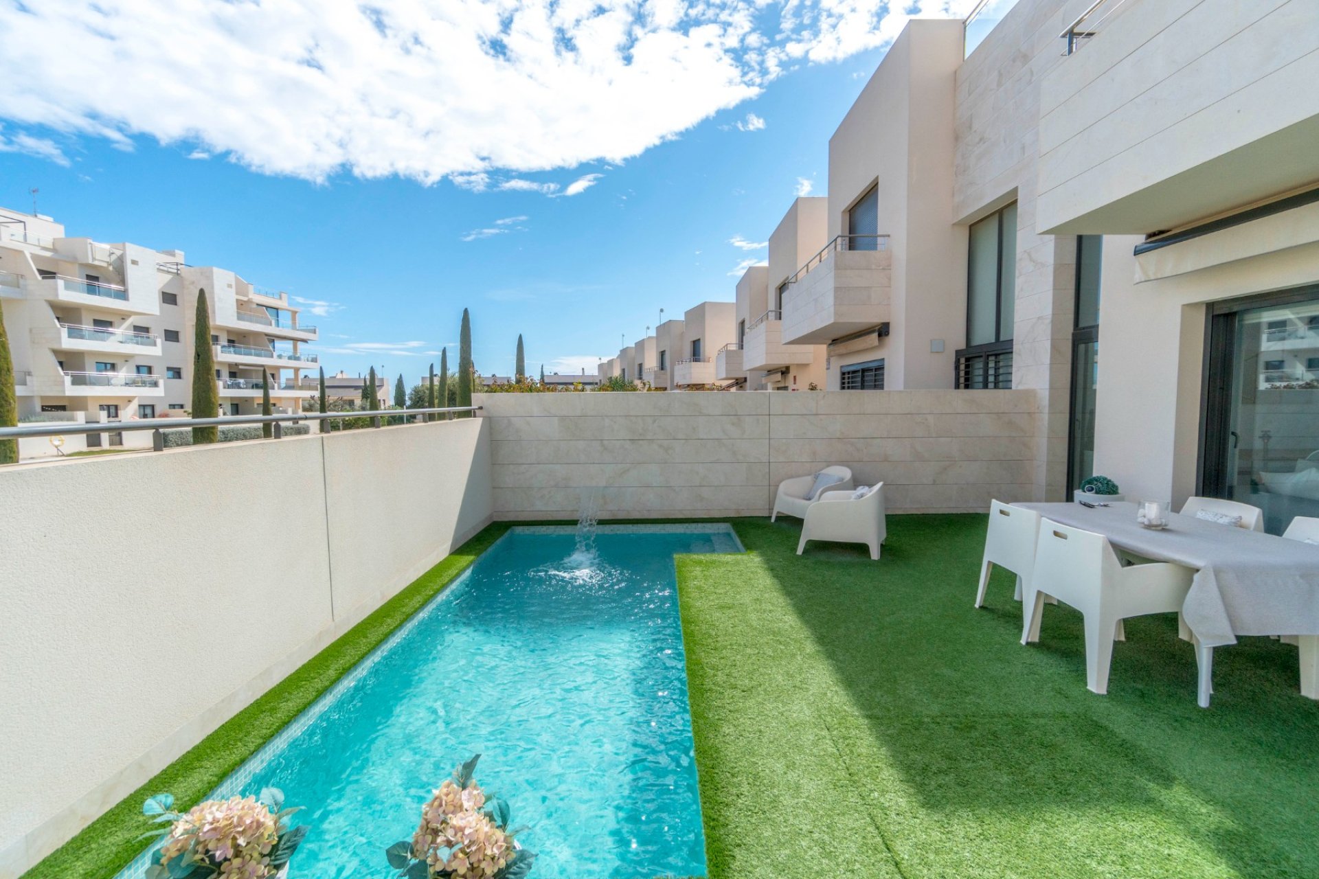 Resale - Villa - Orihuela Costa - Los Dolses