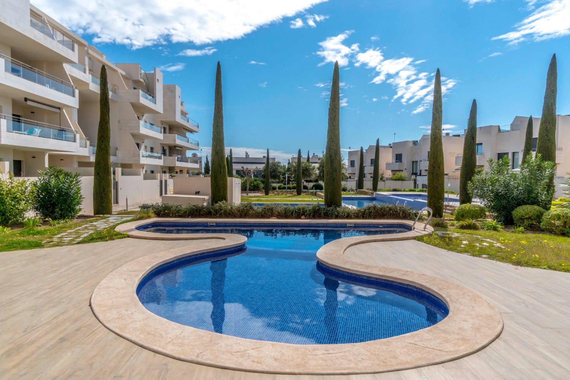 Resale - Villa - Orihuela Costa - Los Dolses