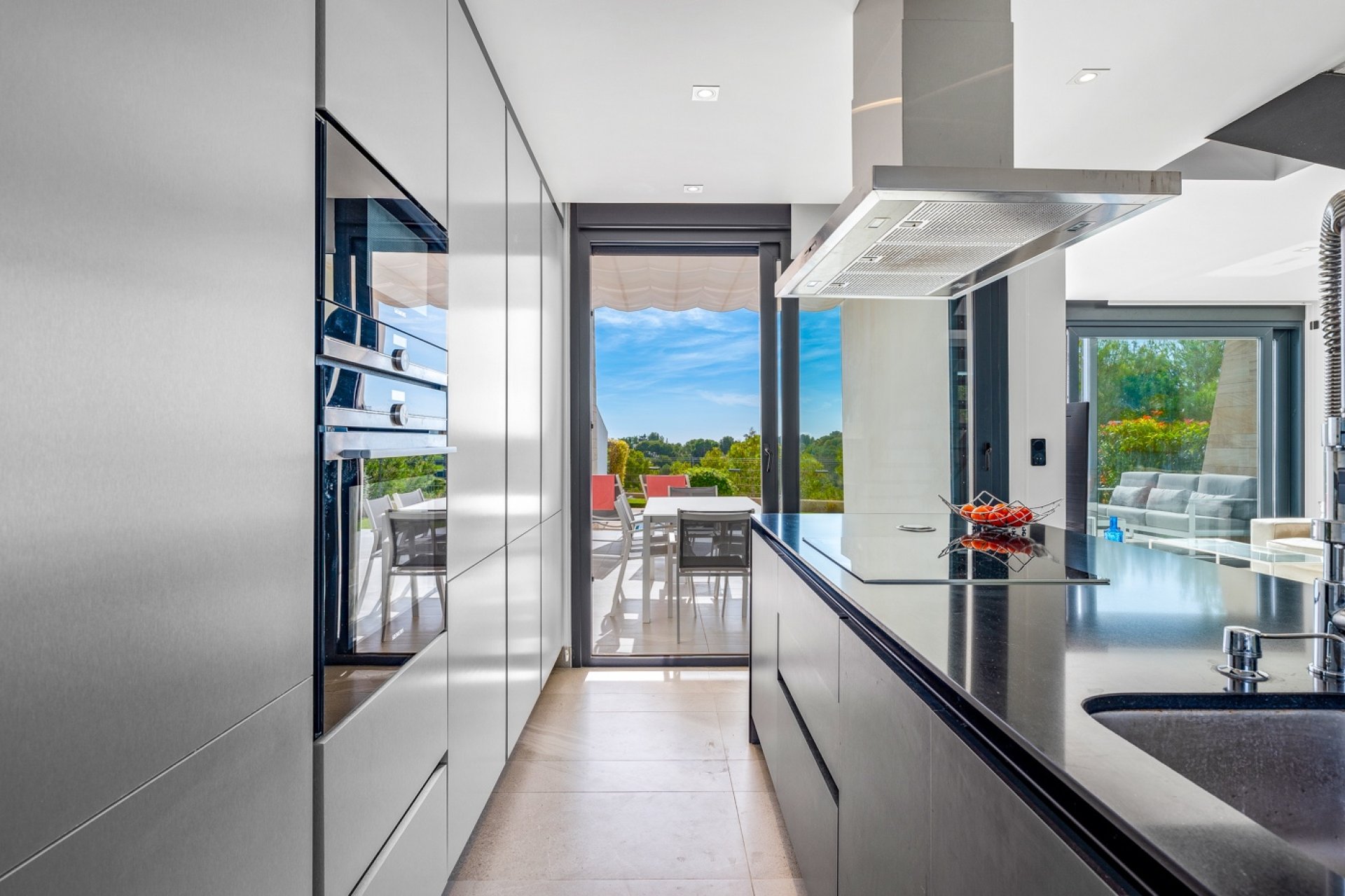 Resale - Villa * - Orihuela Costa - Los Dolses *