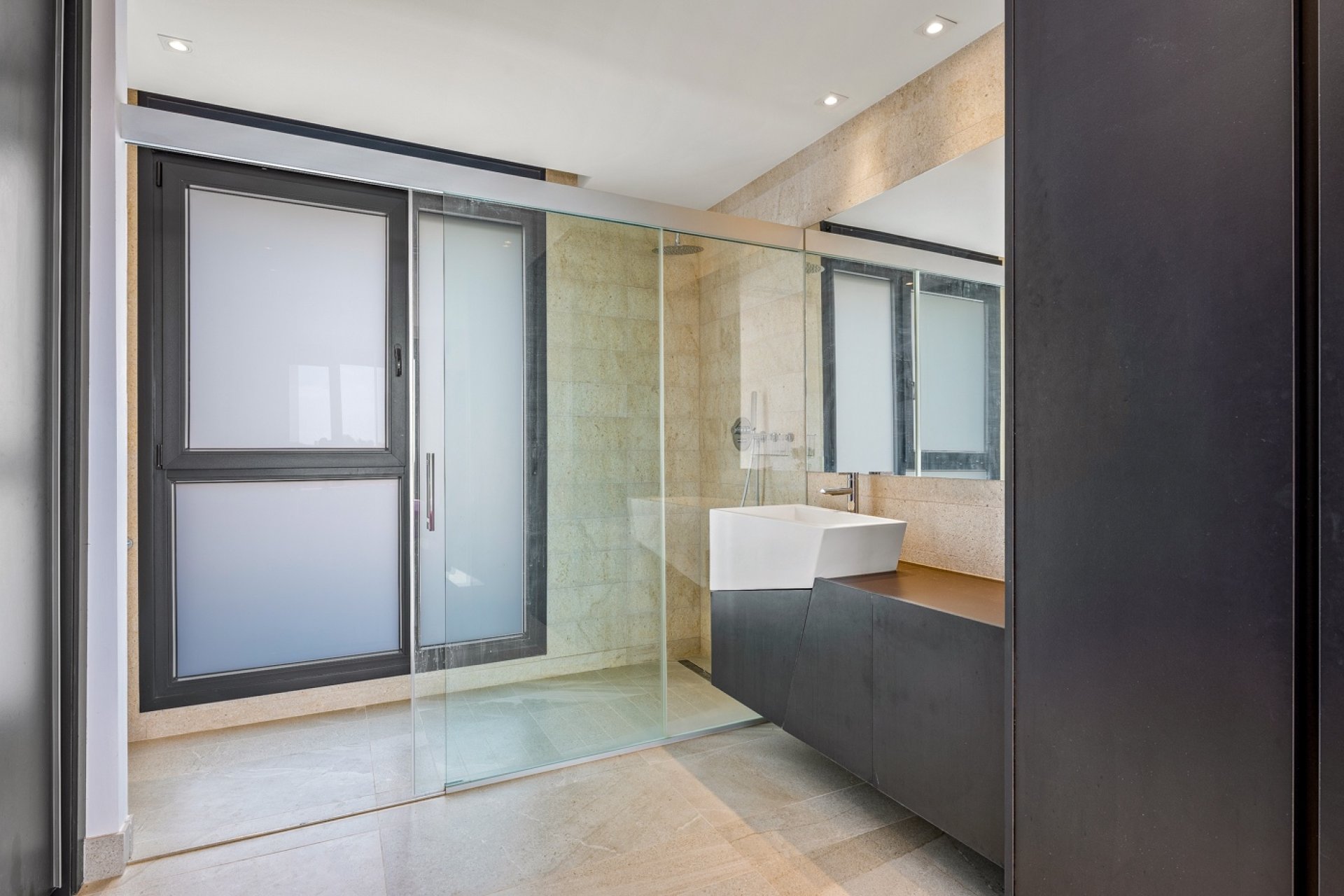 Resale - Villa * - Orihuela Costa - Los Dolses *