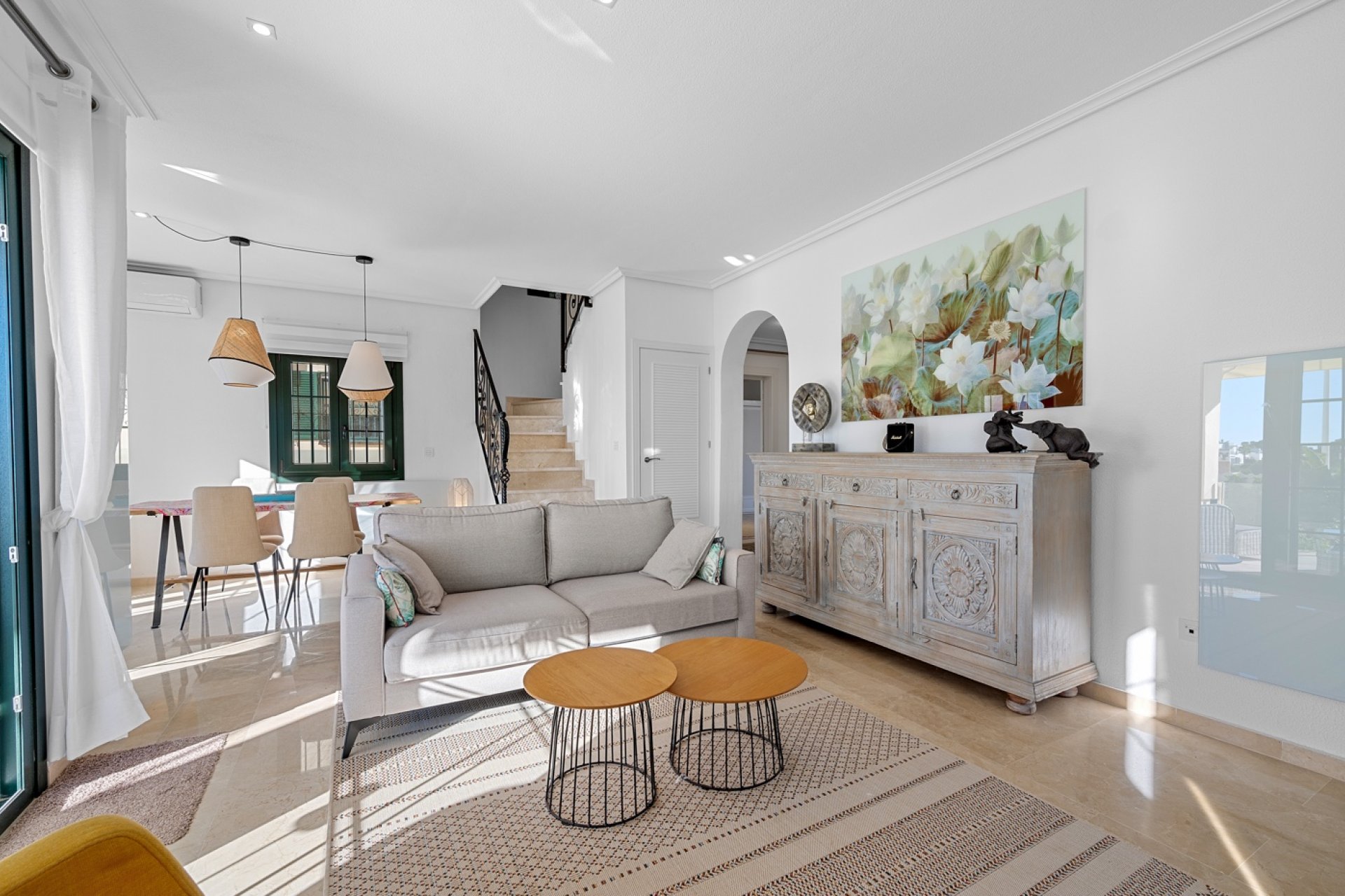 Resale - Villa * - Orihuela Costa * - Los Dolses*