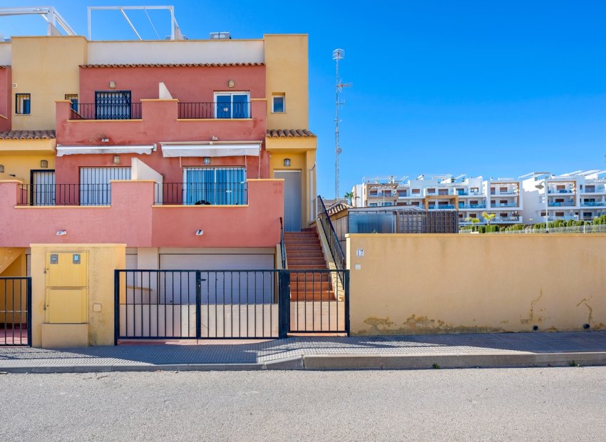 Resale - Villa * - Orihuela Costa * - Los Dolses*