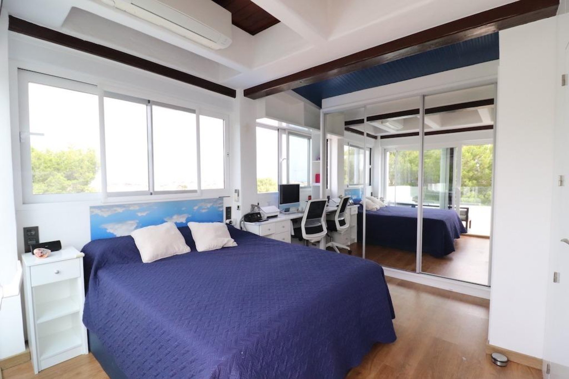 Resale - Villa * - Orihuela Costa - Montezenia *