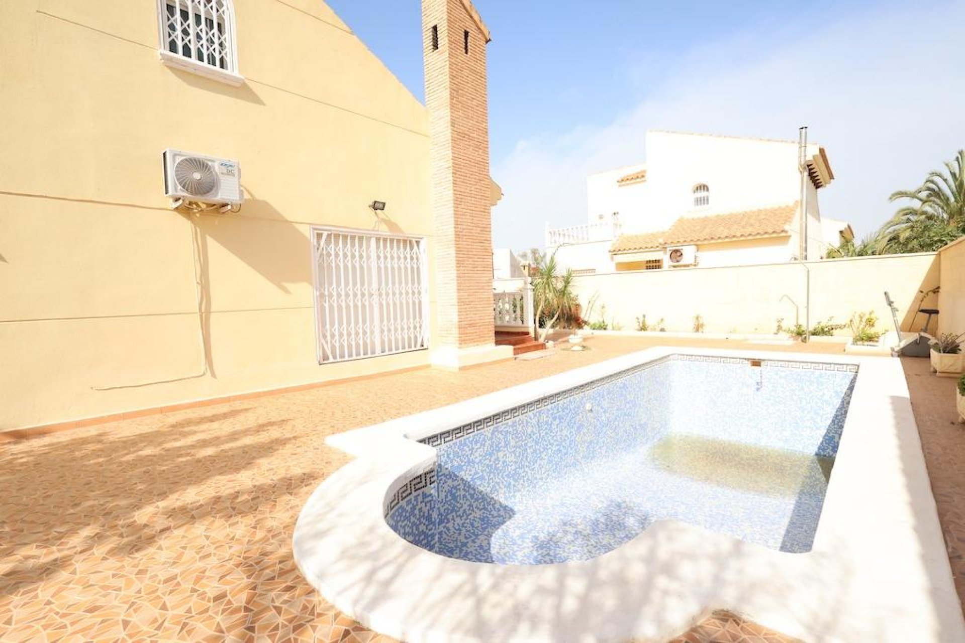 Resale - Villa - Orihuela Costa - Playa Flamenca