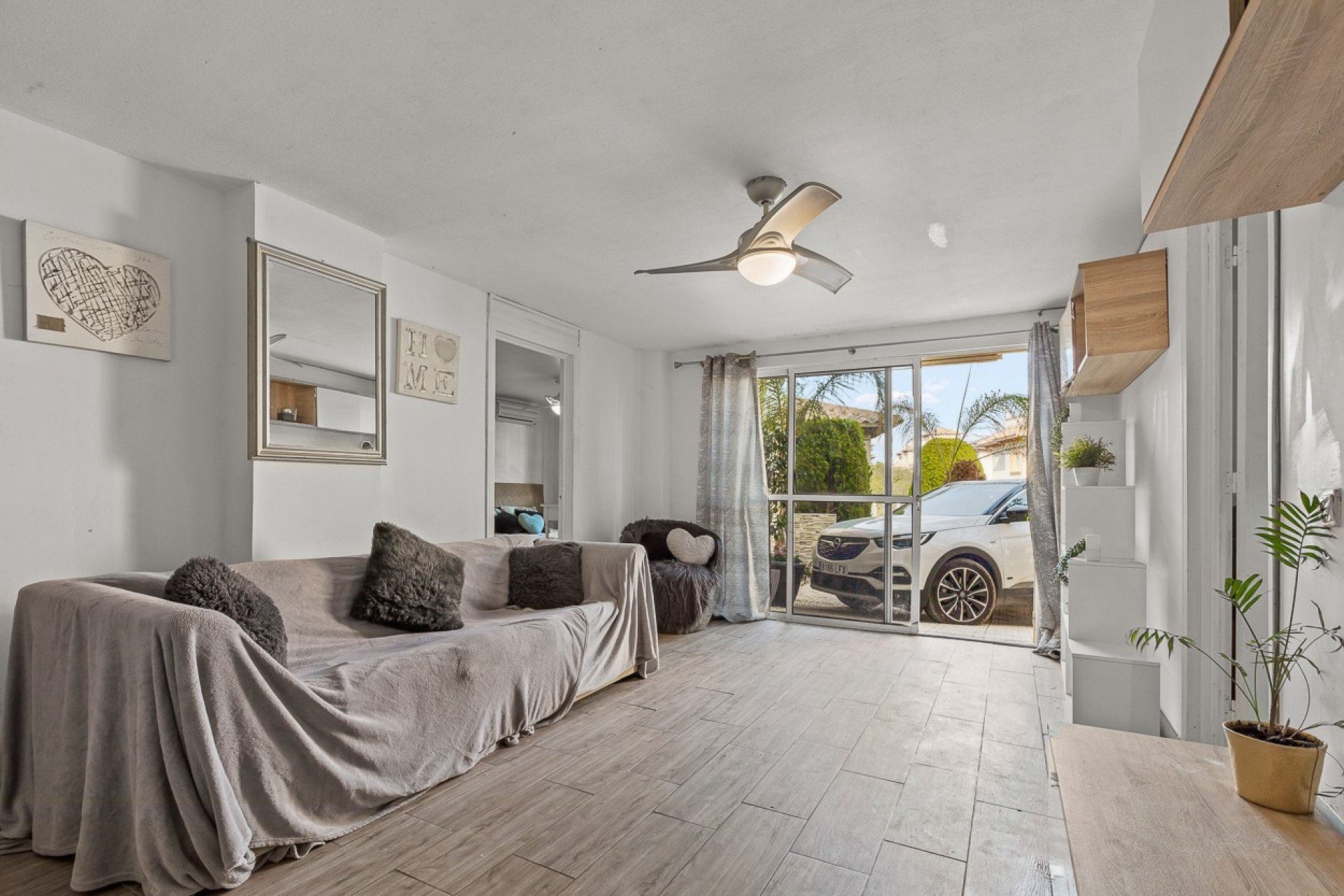 Resale - Villa * - Orihuela Costa - Playa Flamenca *