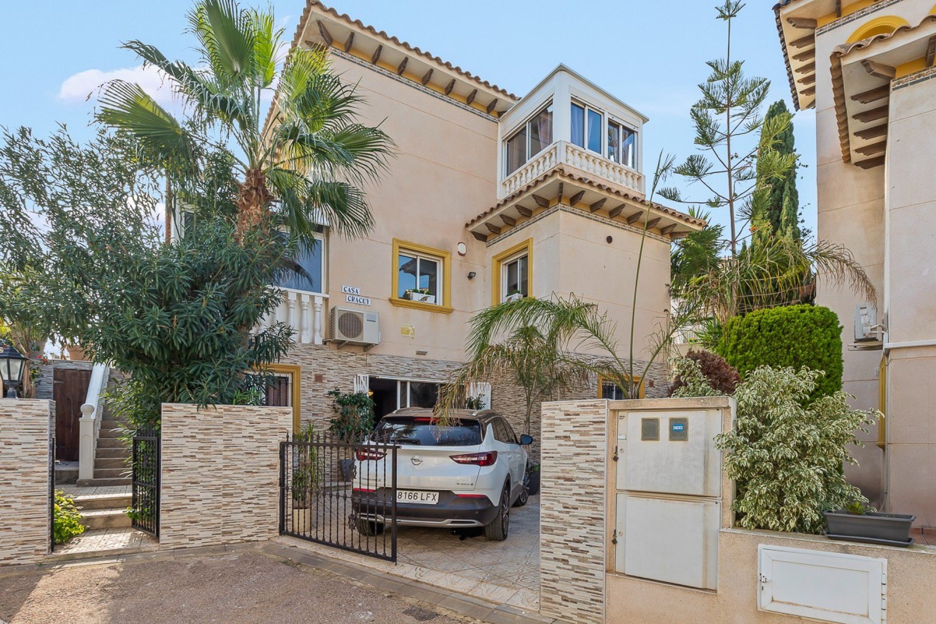 Resale - Villa * - Orihuela Costa - Playa Flamenca *