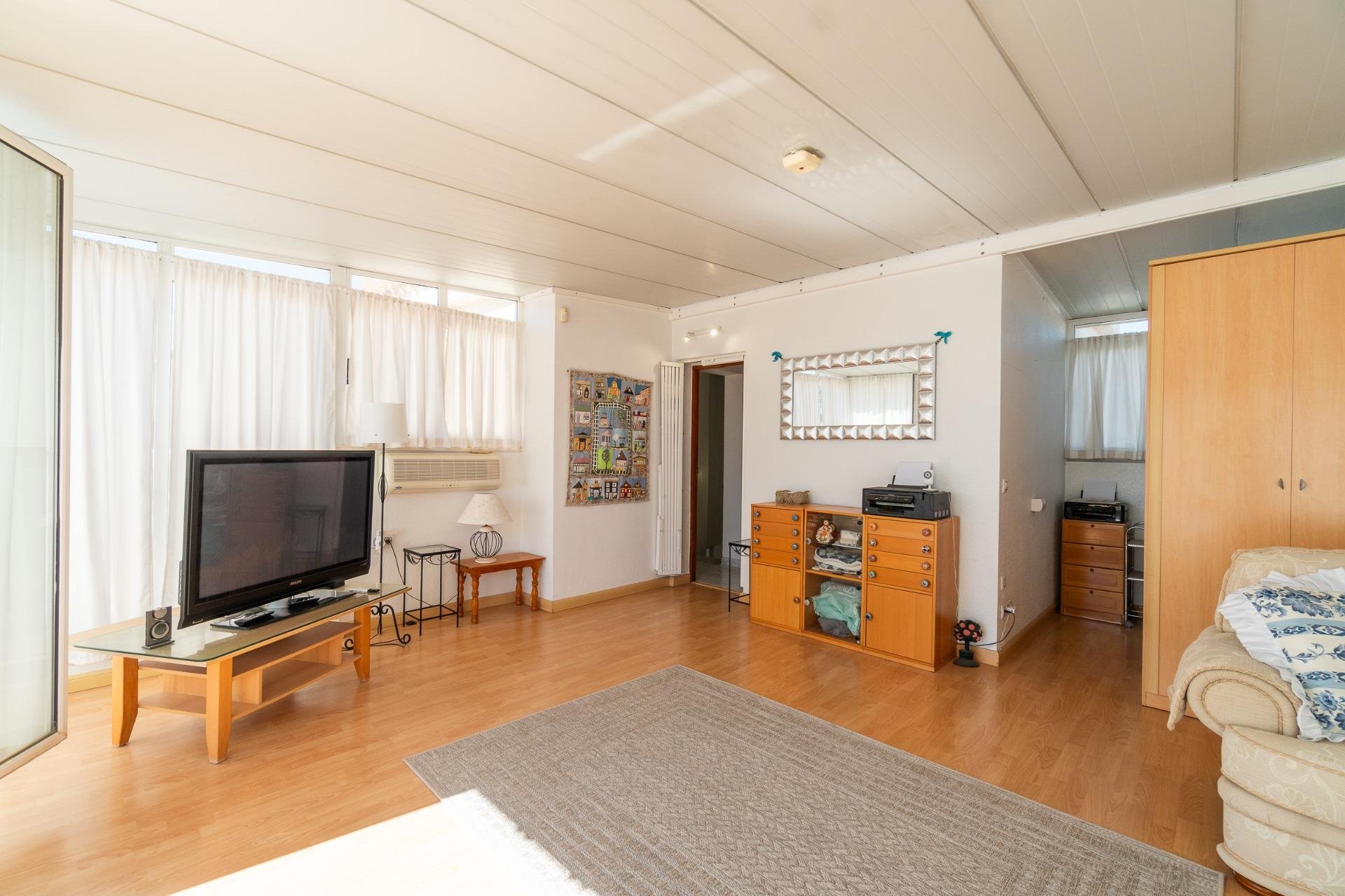 Resale - Villa * - Orihuela Costa * - Playa Flamenca *