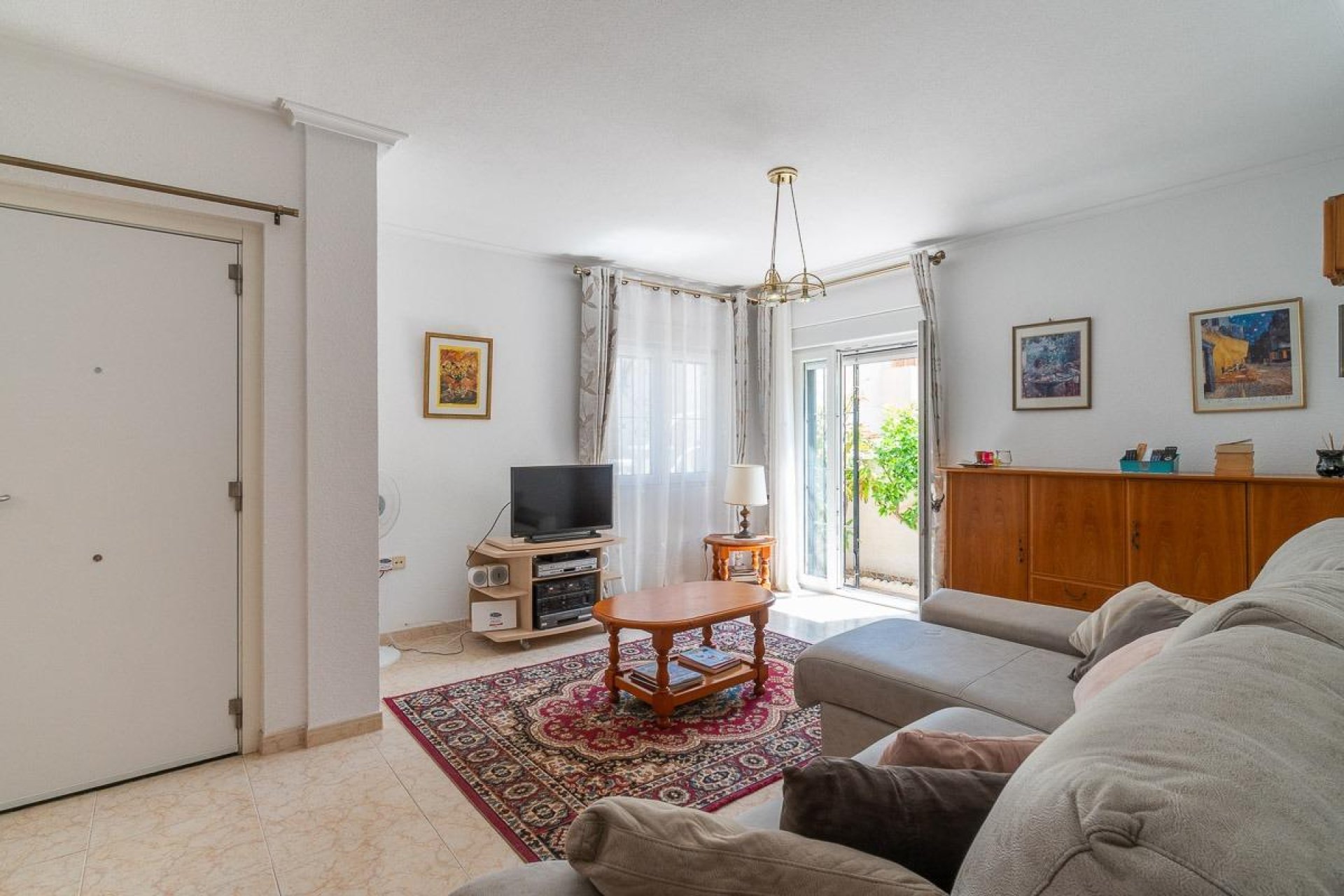 Resale - Villa * - Orihuela Costa * - Playa Flamenca *