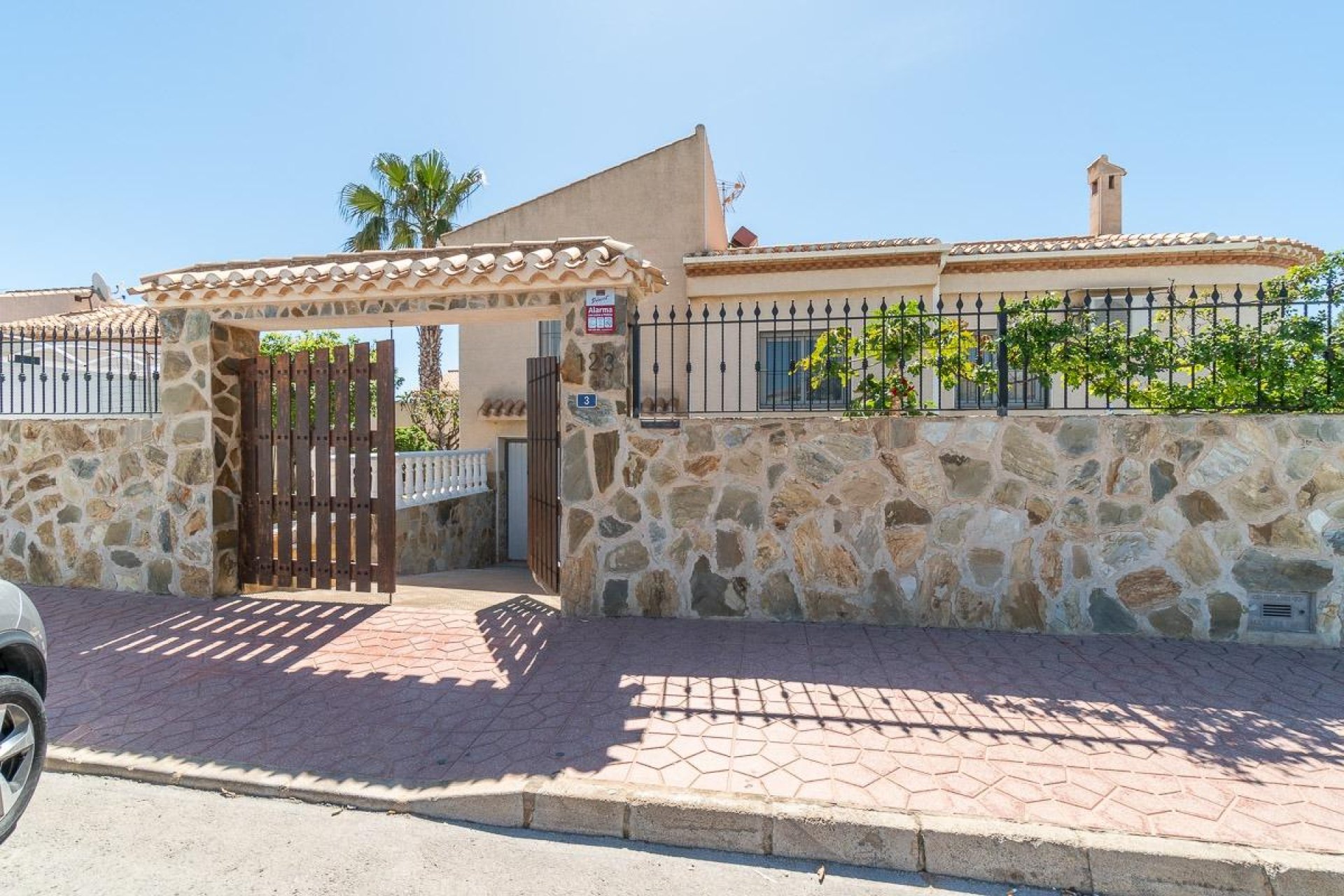 Resale - Villa - Orihuela Costa - Playa Flamenca