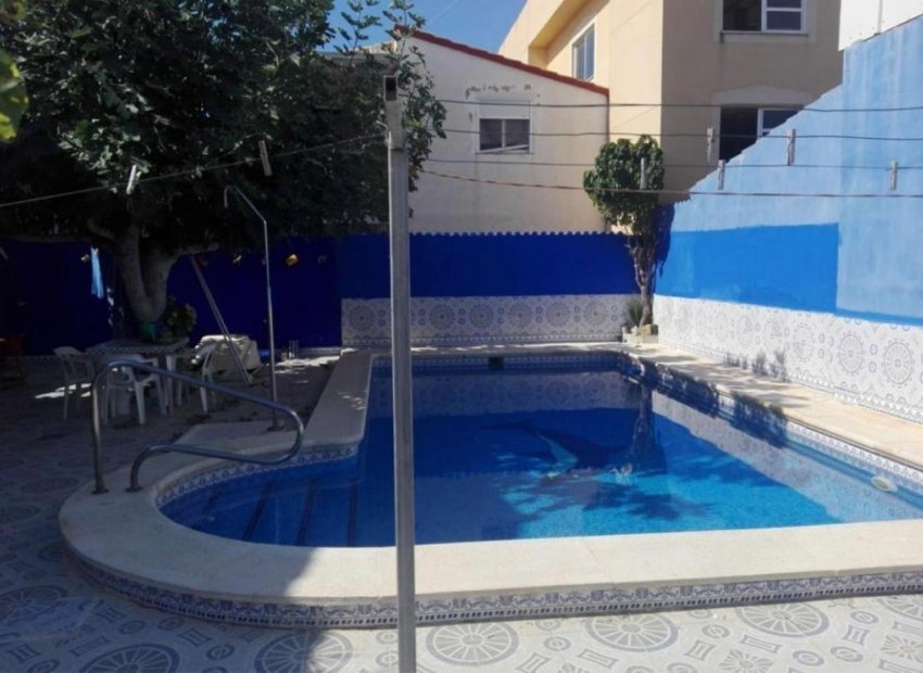 Resale - Villa - Orihuela Costa - Punta Prima