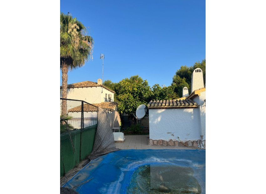 Resale - Villa - Orihuela Costa - Punta Prima